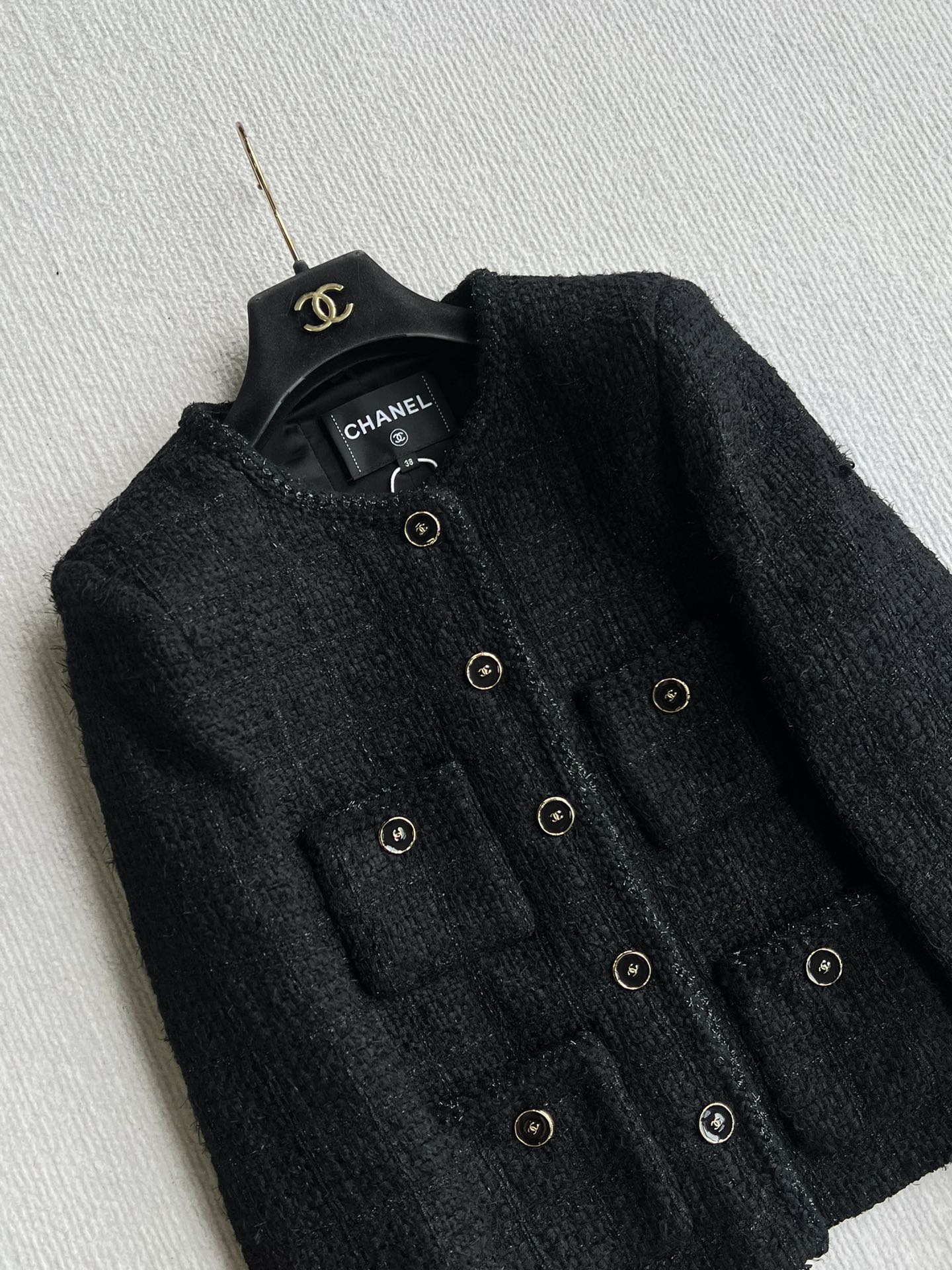 Chanel Black Tweed Jacket - Classic Round Neck, Button-Down Wool Blend 8 i1757399247 9017 6
