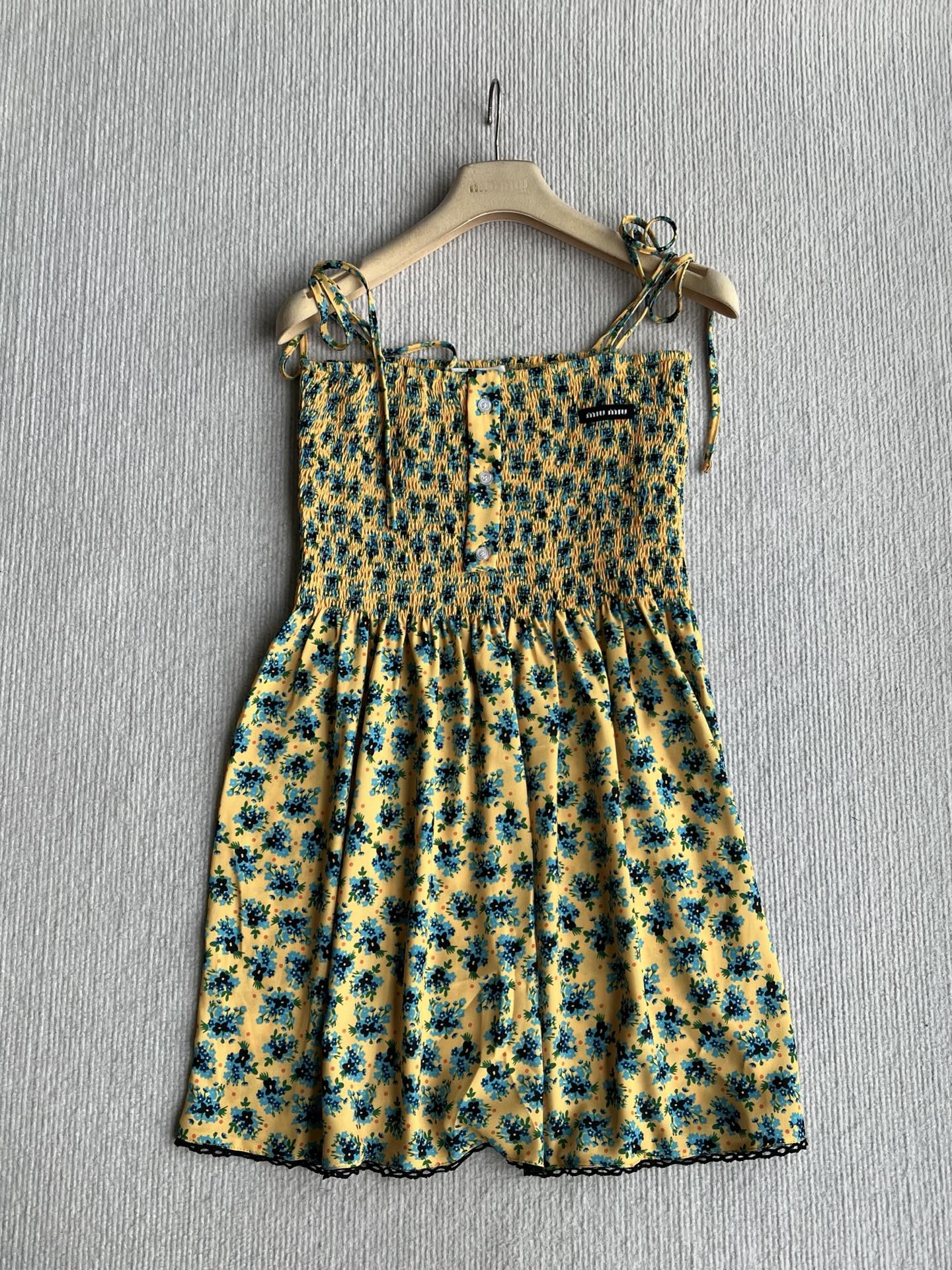 미우미우 26SS 여성 원피스 102142 Miu Miu Dress