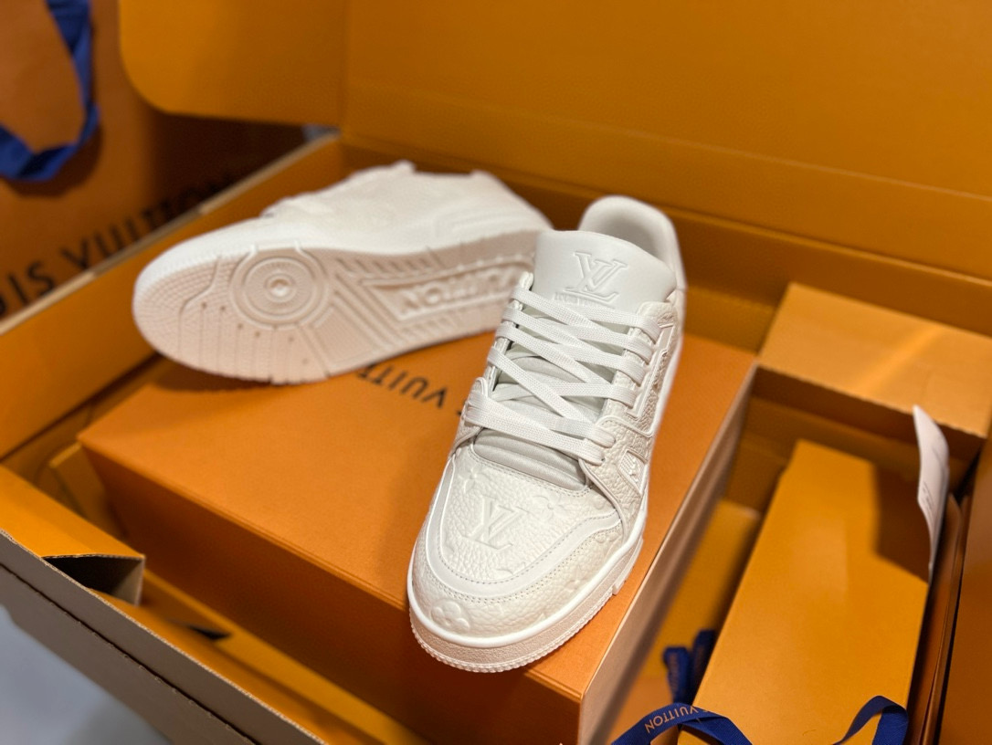 LV Style Men's Shoes Lookbook Reference image 2