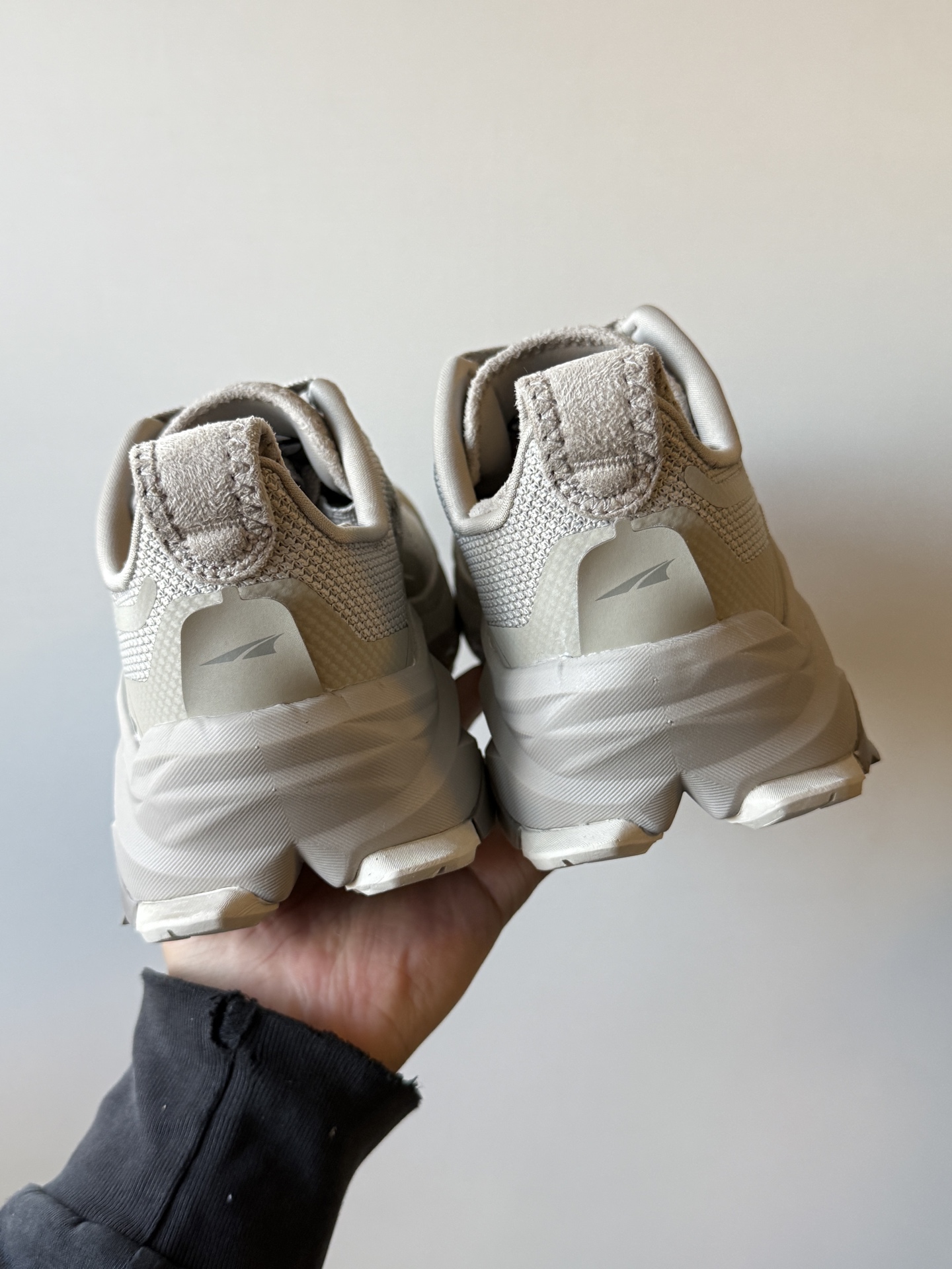 💰270 Altra OLYMPUS 6 棕色

AL0A85NJ921