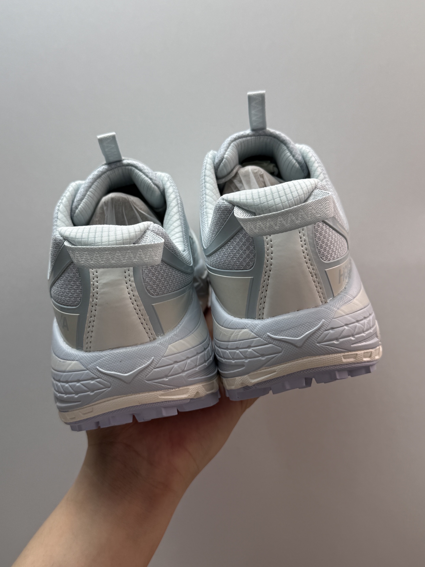 🔥🔥🔥 💰270 裸鞋圈最强HOKA ONE ONE Mafate Three 2 蓝色
东莞支线订单 奢侈品工艺
东莞原装底面HOKA
鞋底碳板加持 抗扭矩强
正确细节 正确越南环保鞋垫
正确越南中底布

1141572-ILD