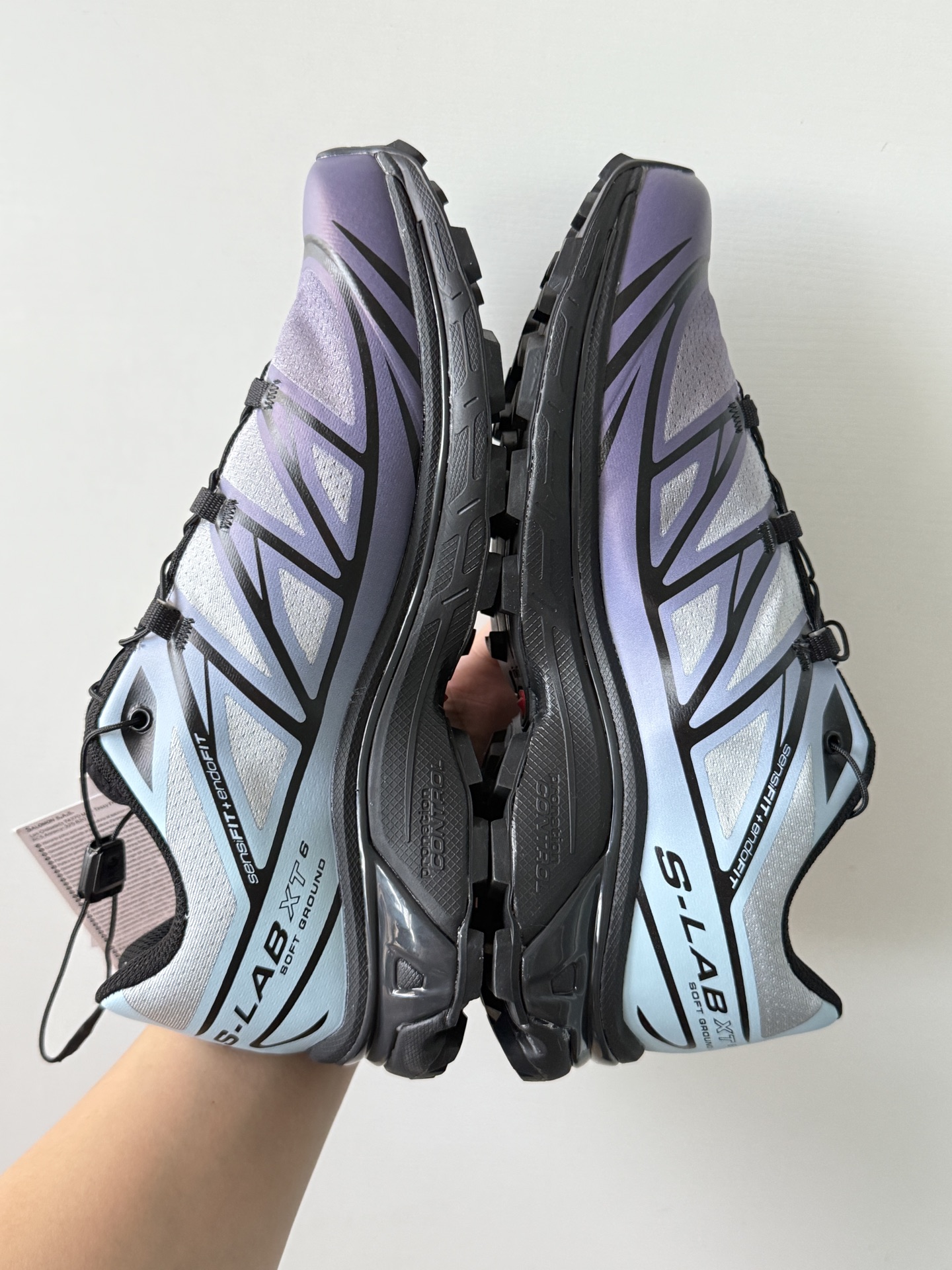 SALOMON萨洛蒙 XT-6 CHROMATIC 
黑色薄雾蓝灰蓝色
东莞原厂订单

