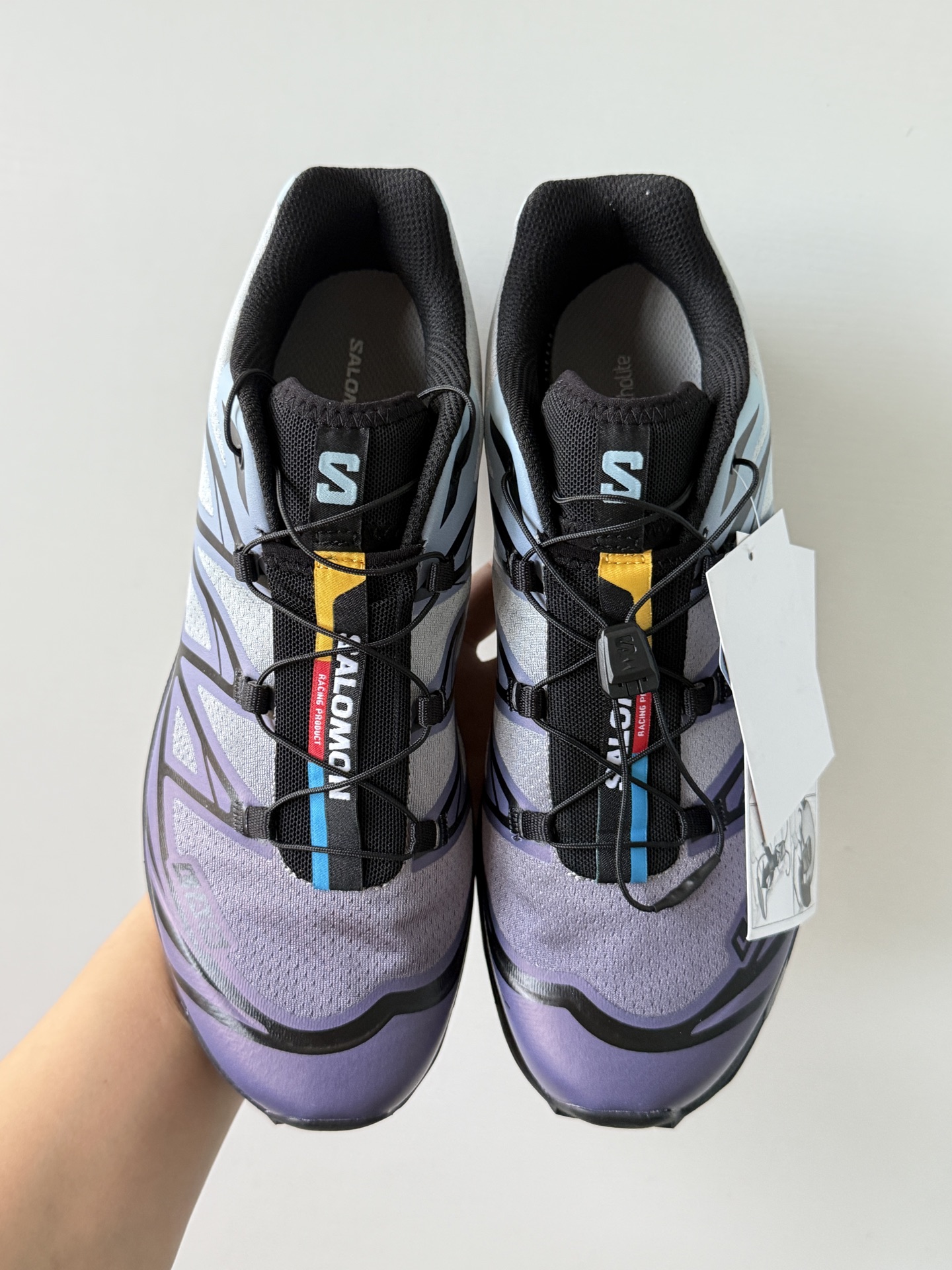 SALOMON萨洛蒙 XT-6 CHROMATIC 
黑色薄雾蓝灰蓝色
东莞原厂订单

