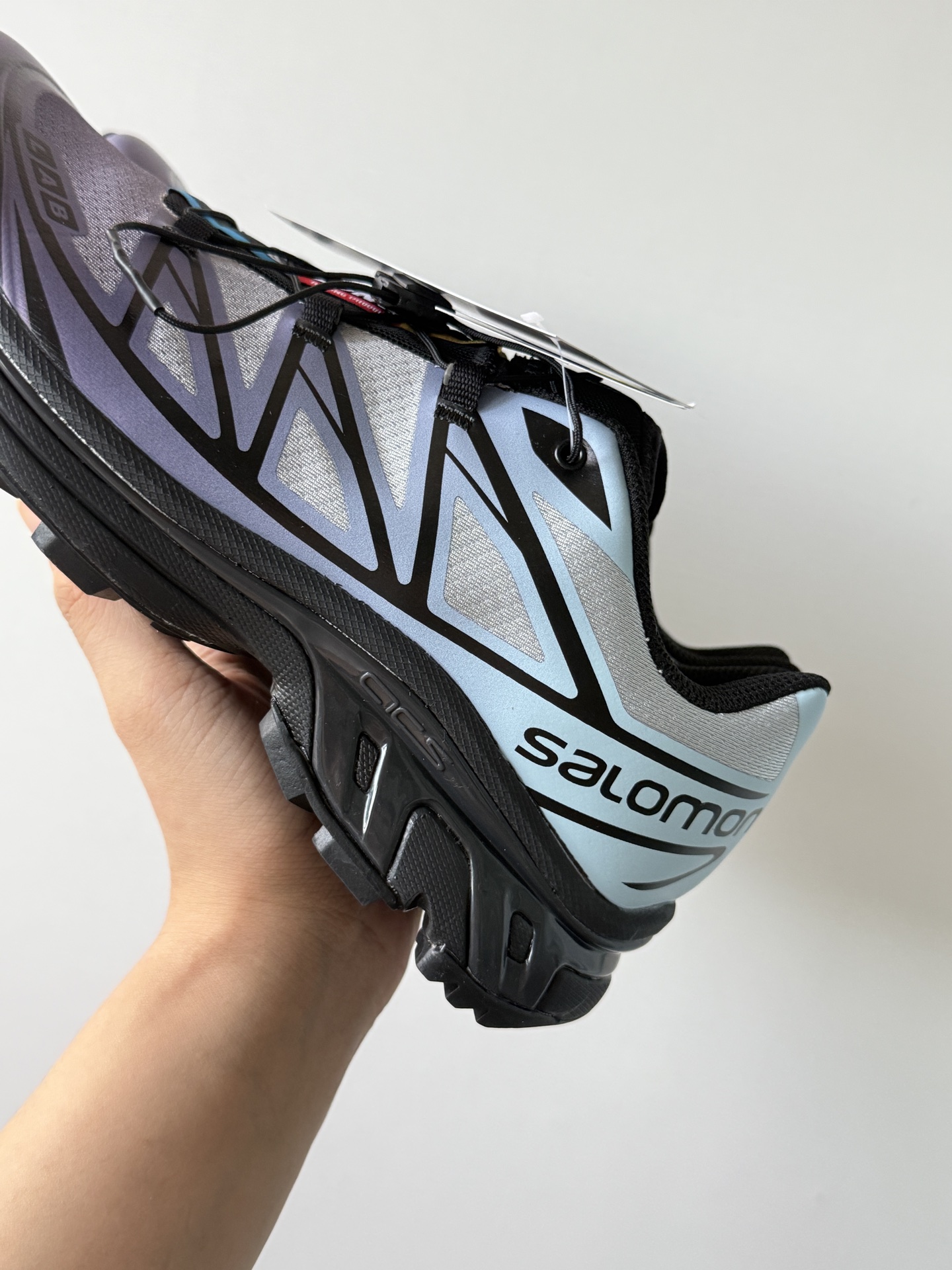 SALOMON萨洛蒙 XT-6 CHROMATIC 
黑色薄雾蓝灰蓝色
东莞原厂订单

