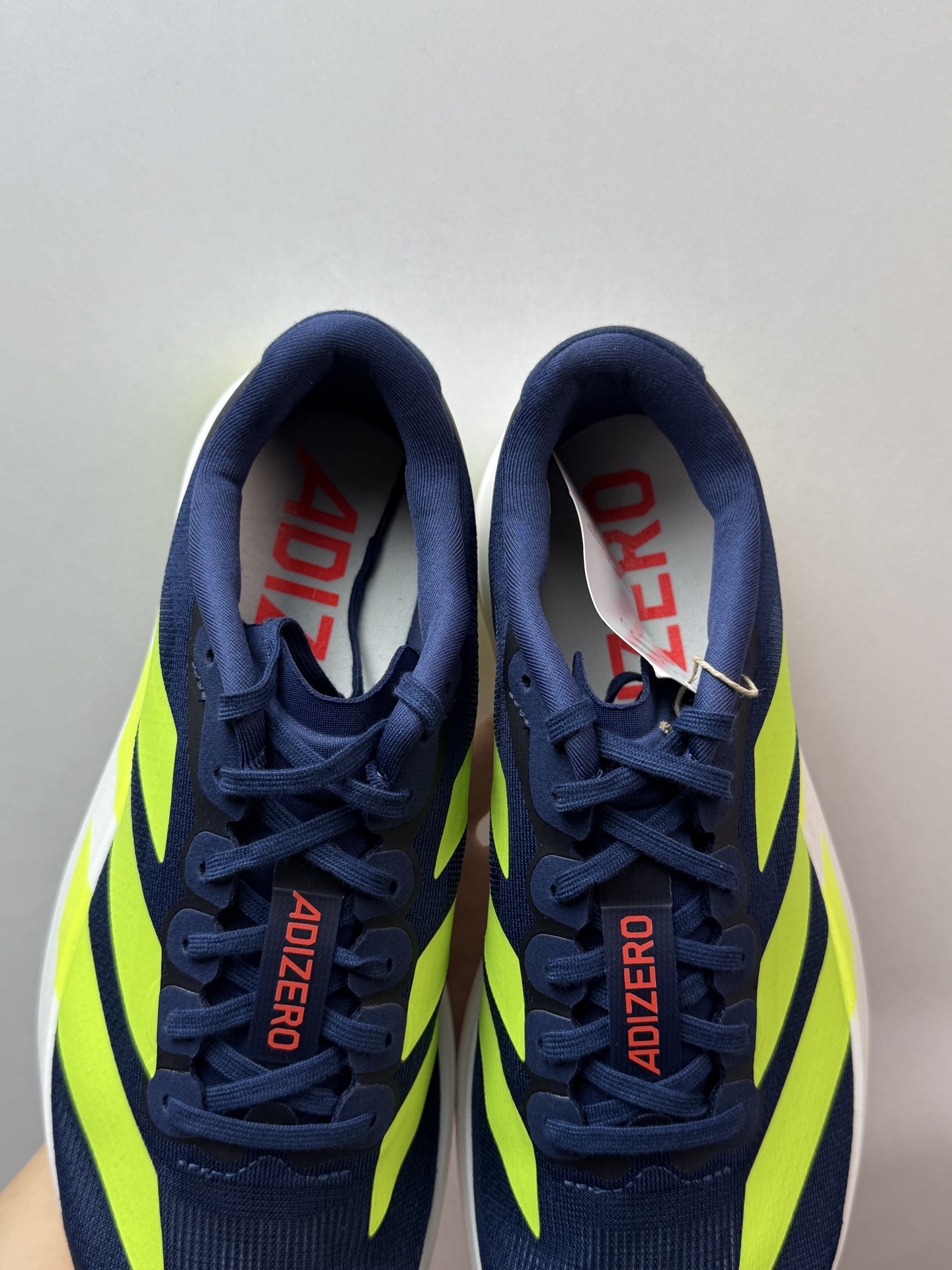 💰250 市场最强adidas Adizero Evo SL 舒适 低帮跑步鞋 男款 蓝黄色

阿迪新款跑鞋 网纱设计 透气舒适
脚感 柔软高回弹 休闲必备

JR3415