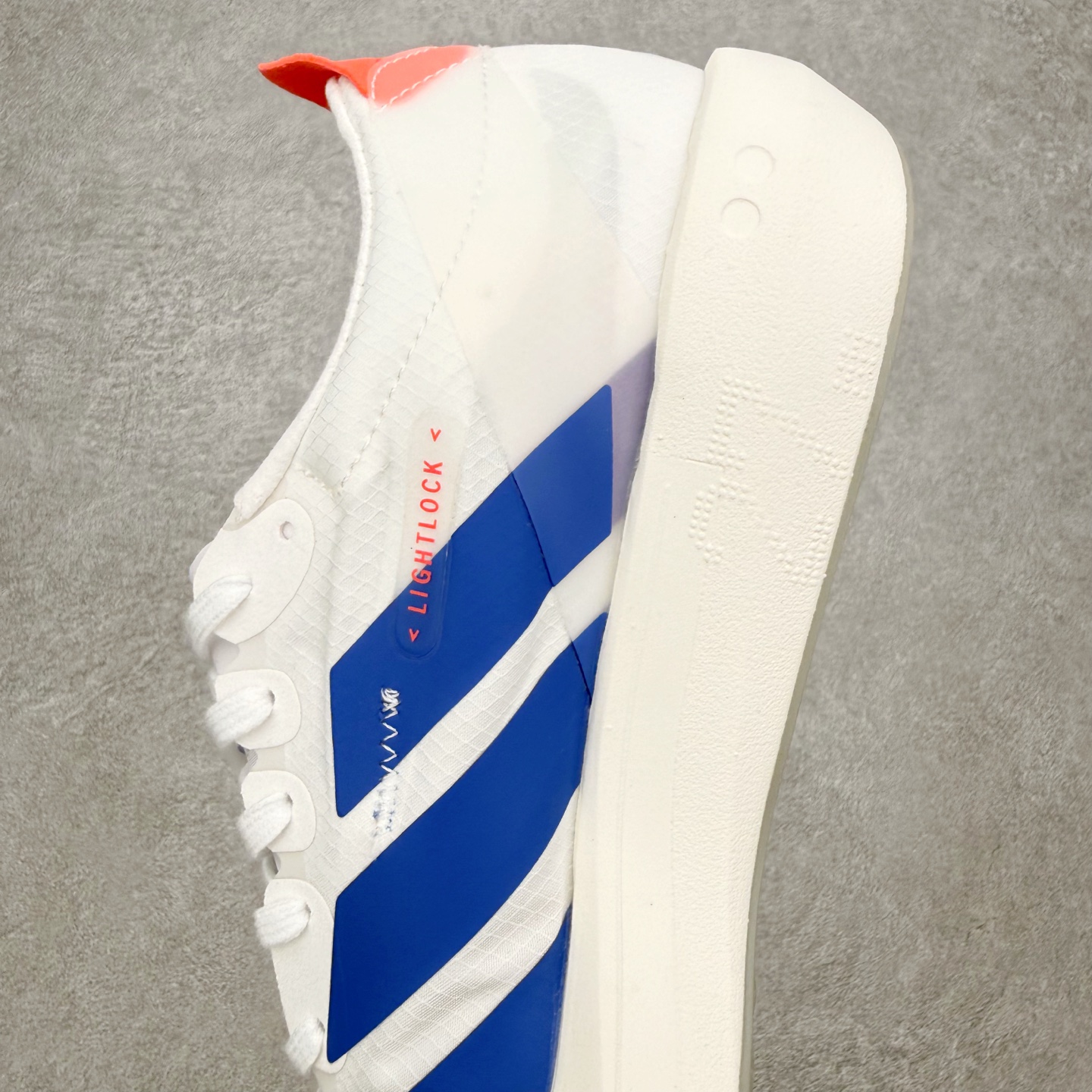 AD Adizero Adios 9 马拉松竞速专业跑鞋 JQ0766 CELERMESH针织网面非常轻
