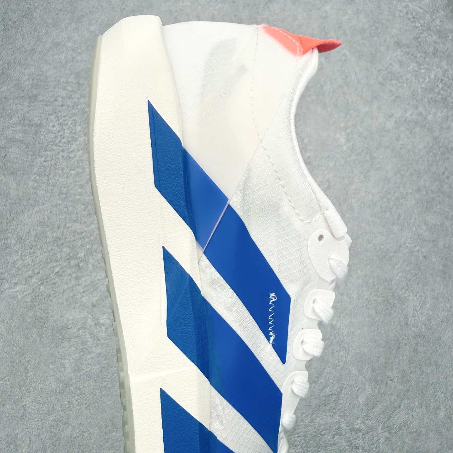 AD Adizero Adios 9 马拉松竞速专业跑鞋 JQ0766 CELERMESH针织网面非常轻