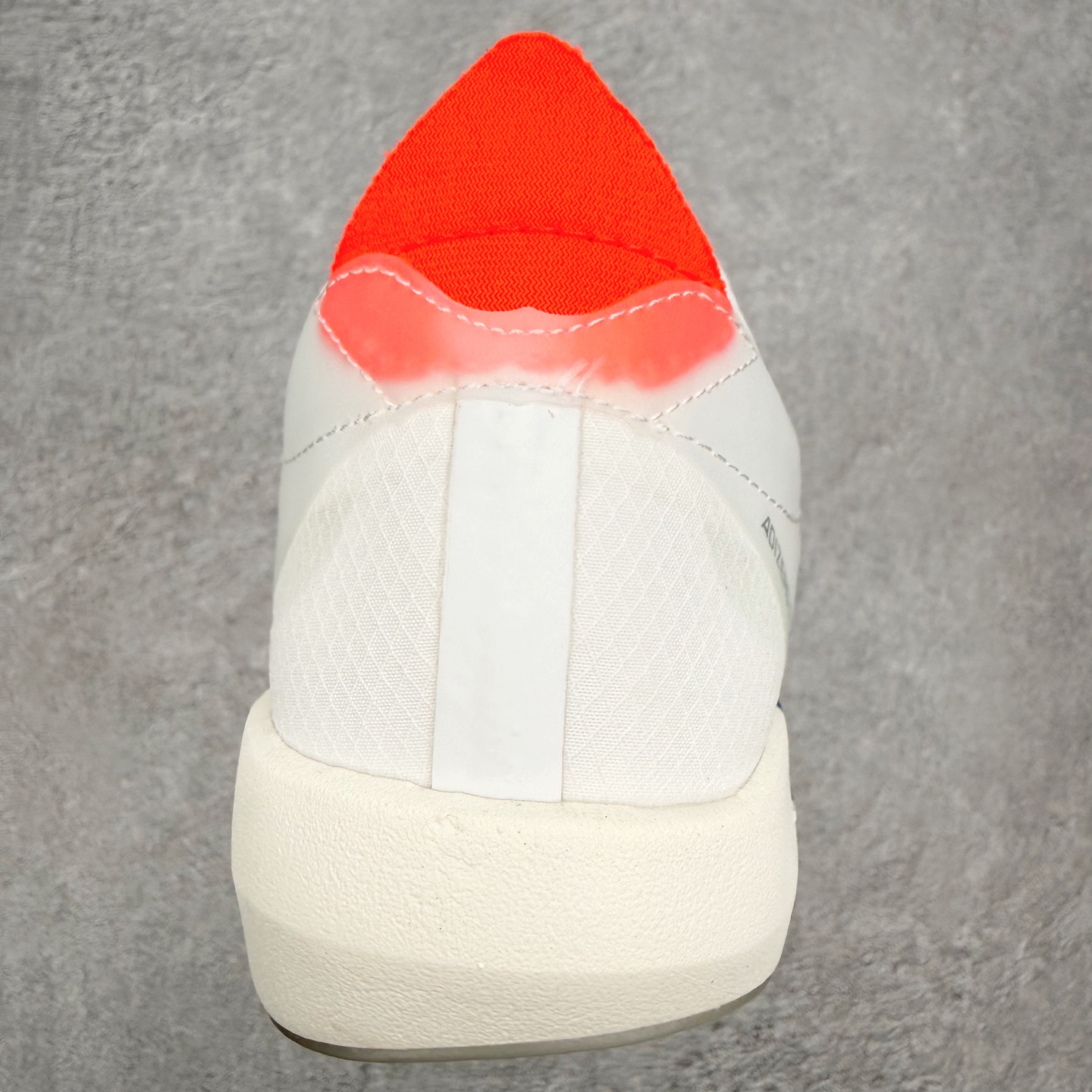 AD Adizero Adios 9 马拉松竞速专业跑鞋 JQ0766 CELERMESH针织网面非常轻