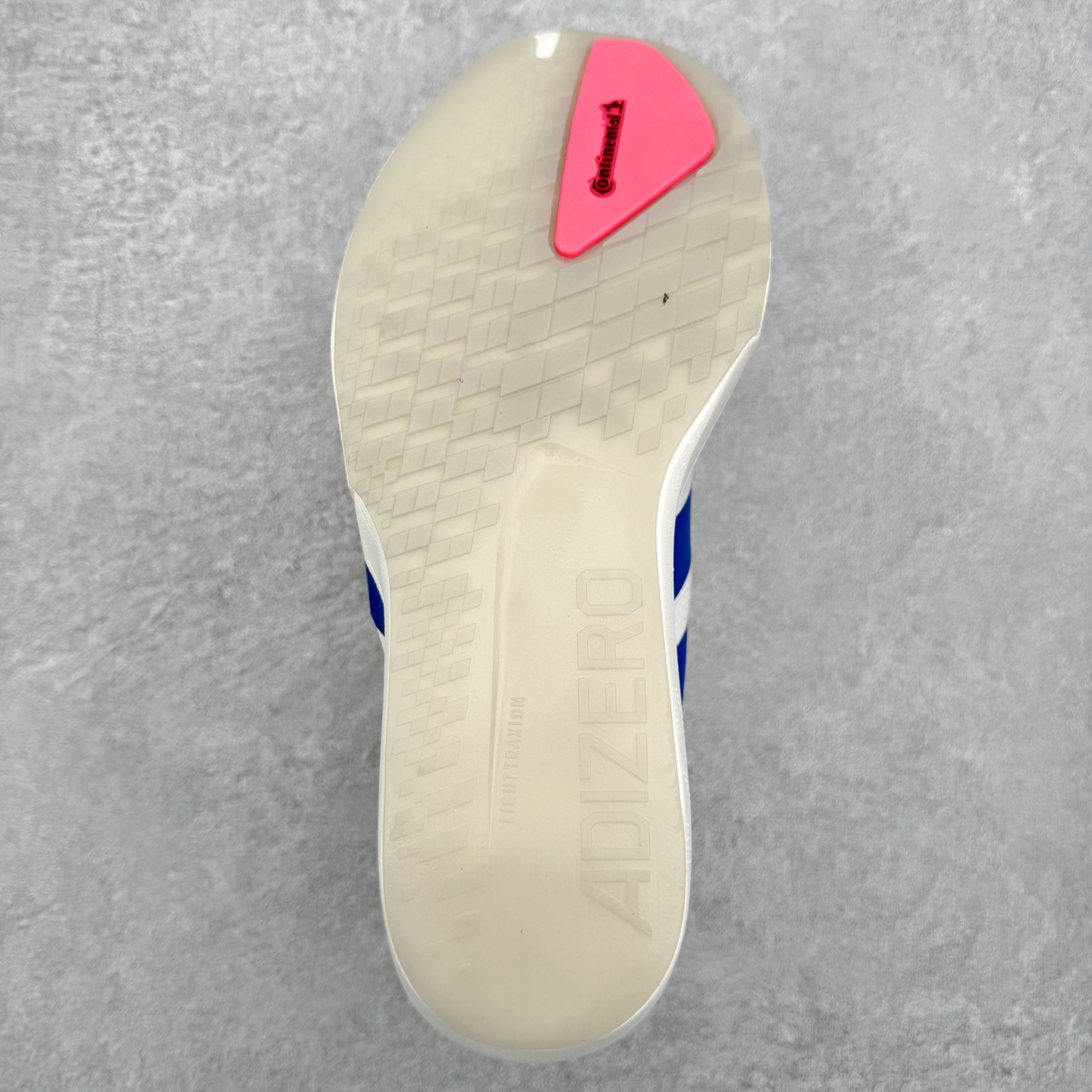 AD Adizero Adios 9 马拉松竞速专业跑鞋 JQ0766 CELERMESH针织网面非常轻