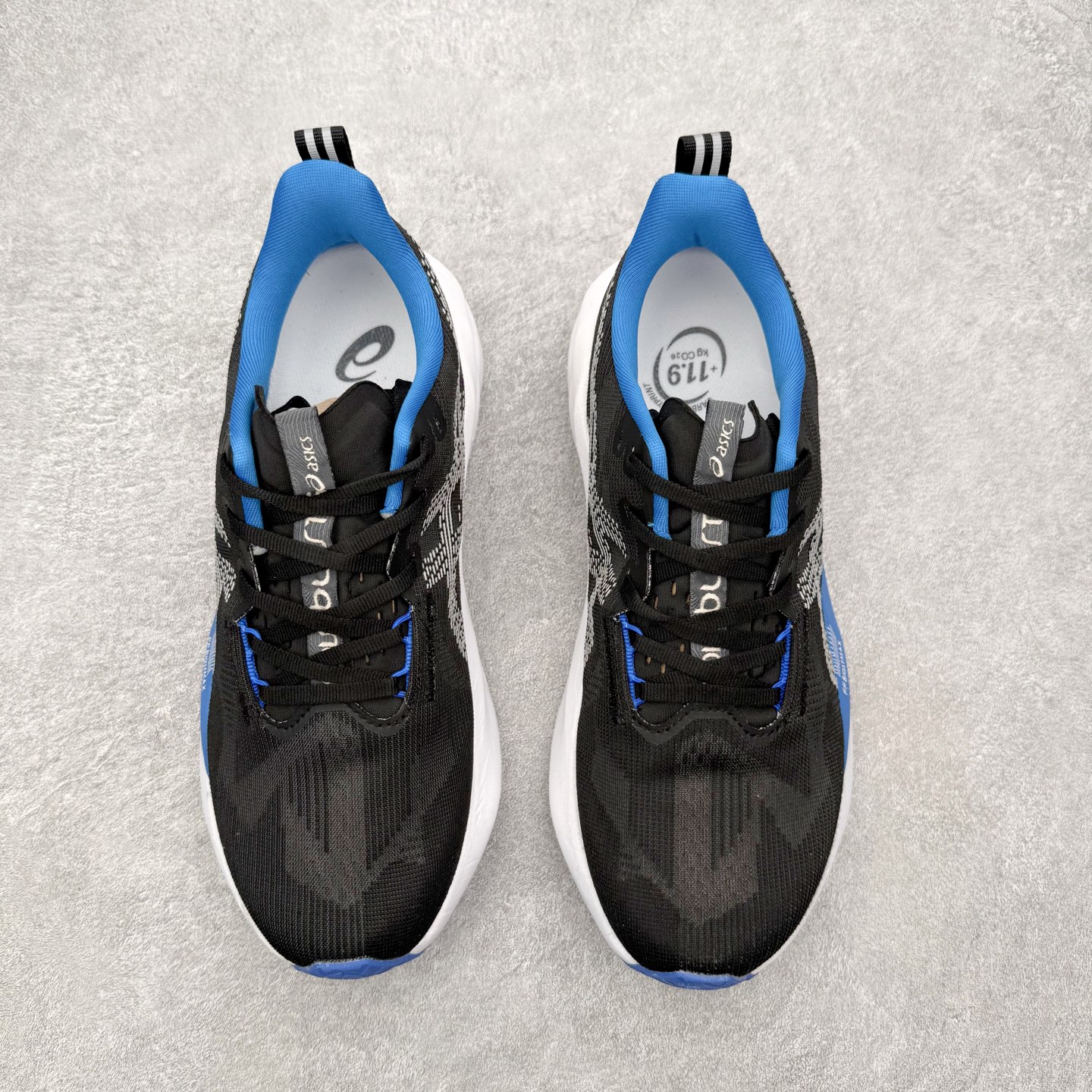 ＃XN ASICS NOVABLAST 5 舒适百搭低帮马拉松训练竞速跑步鞋 ASICS（亚瑟士）是日本