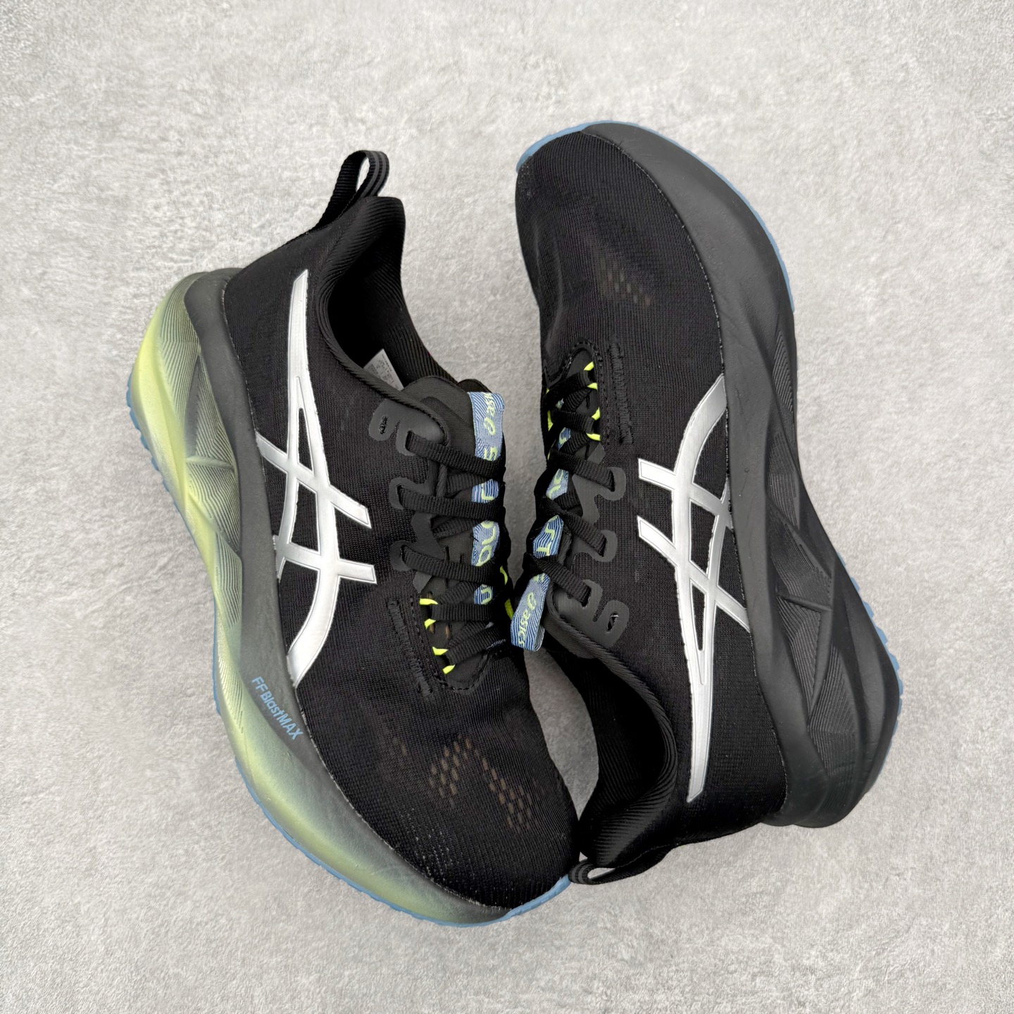 ＃XN ASICS NOVABLAST 5 舒适百搭低帮马拉松训练竞速跑步鞋 ASICS（亚瑟士）是日本