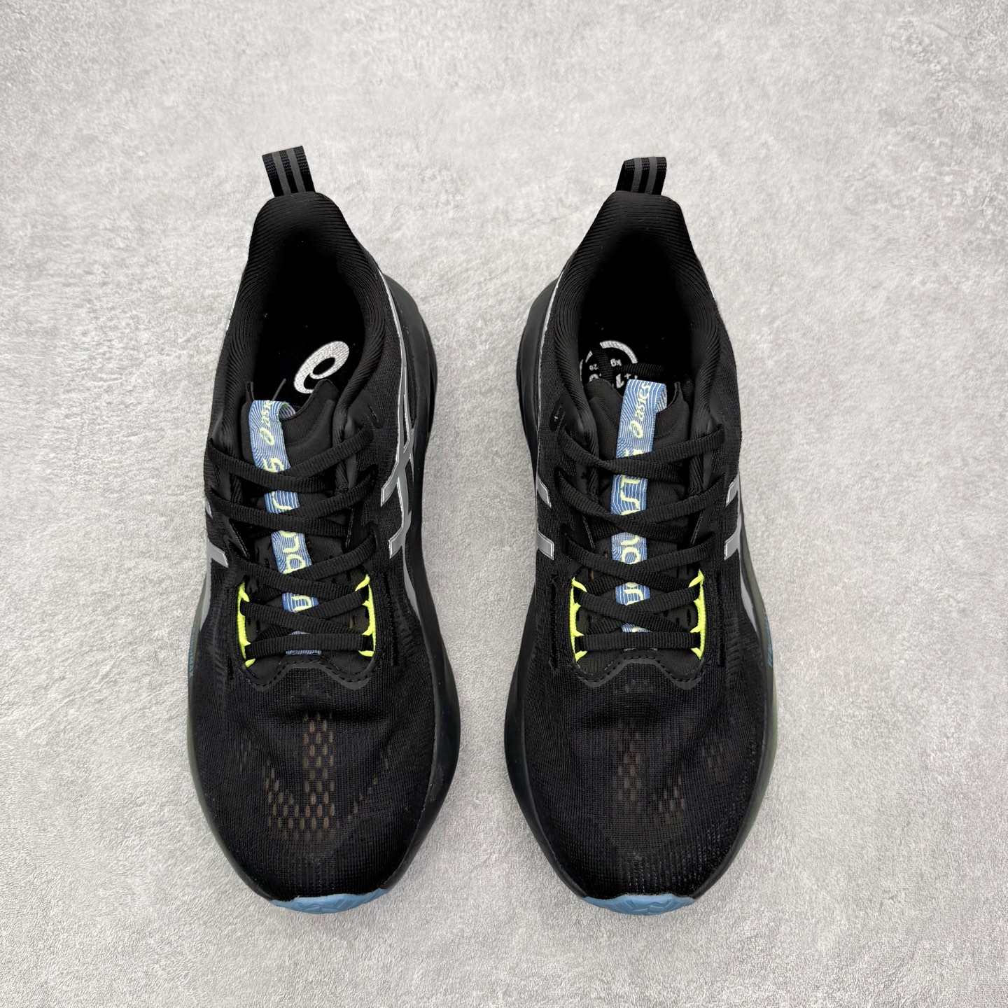 ＃XN ASICS NOVABLAST 5 舒适百搭低帮马拉松训练竞速跑步鞋 ASICS（亚瑟士）是日本