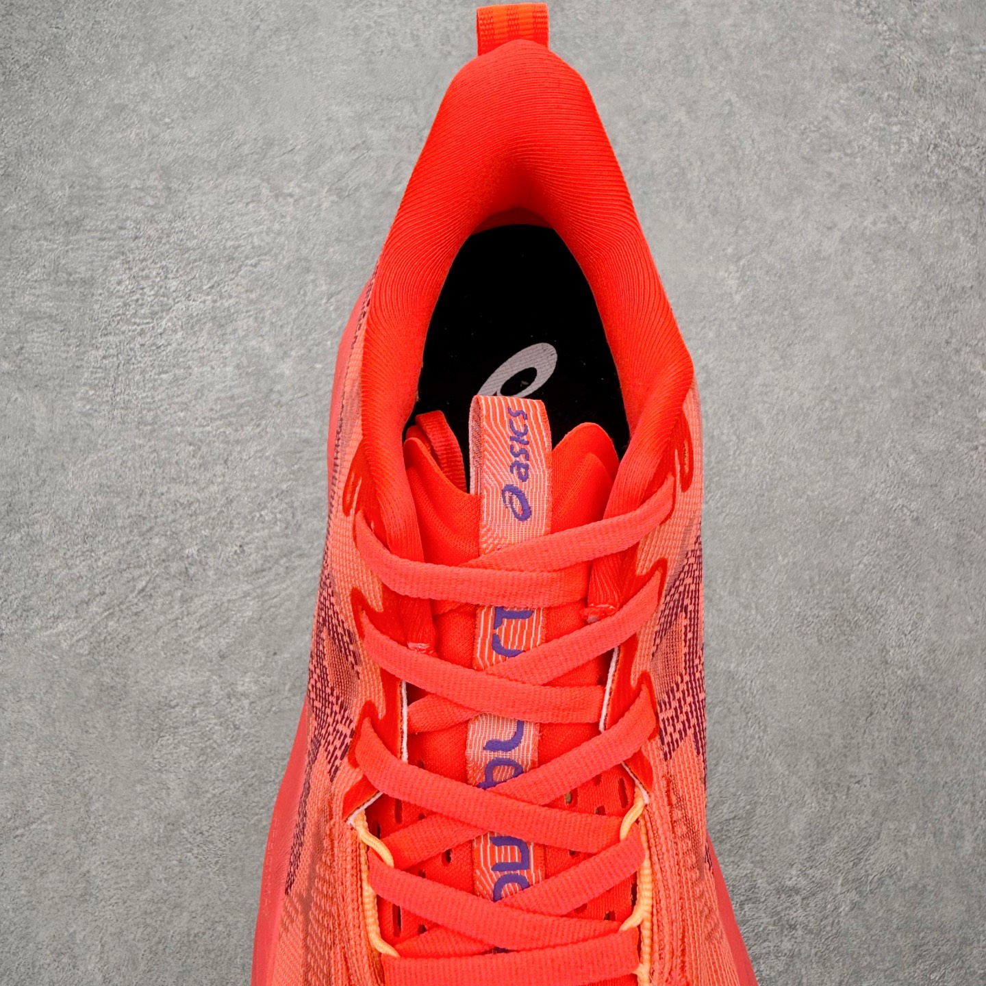 ＃XN ASICS NOVABLAST 5 舒适百搭低帮马拉松训练竞速跑步鞋 ASICS（亚瑟士）是日本