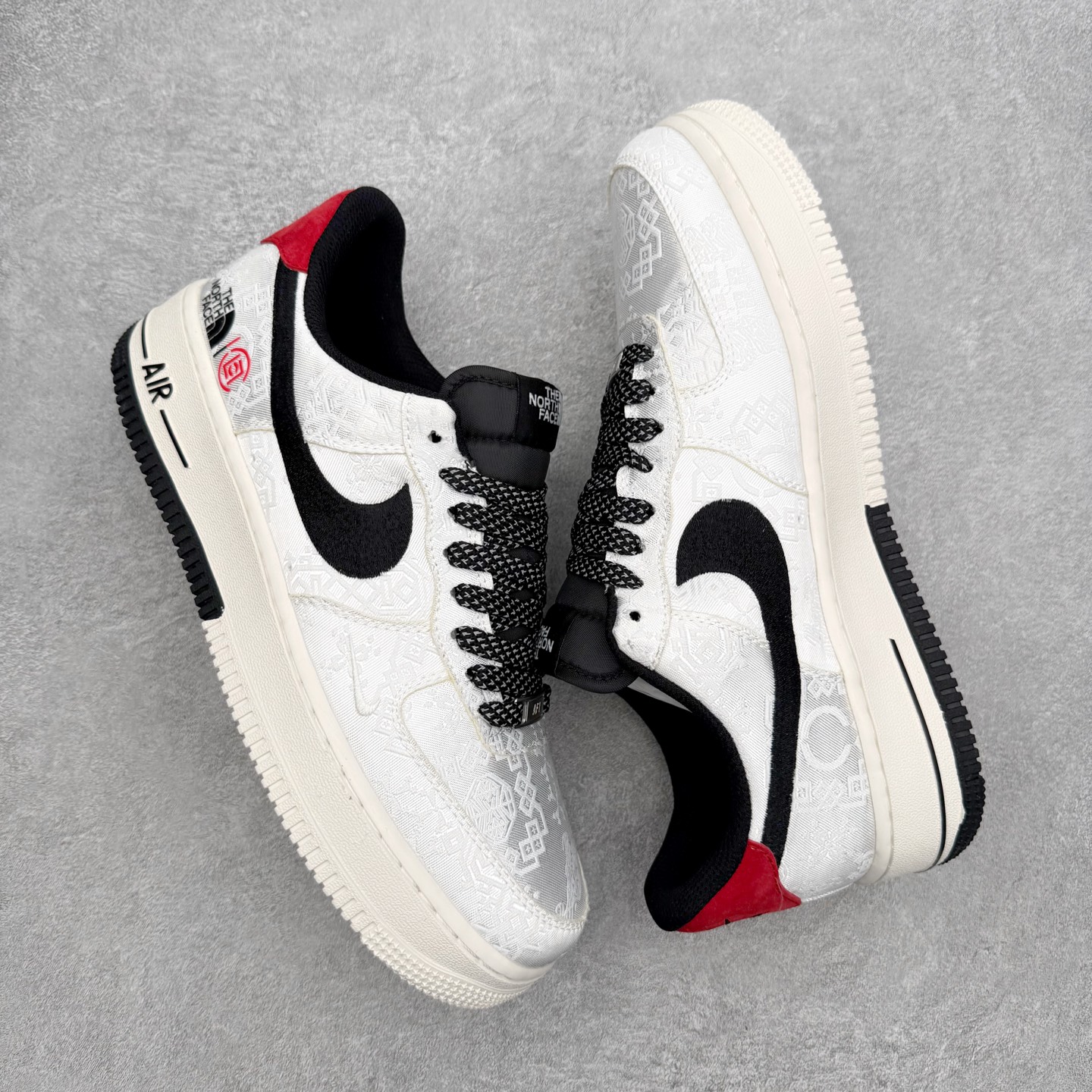 ＃特价福利‼️NK Air Force 1´07 Low 空军一号百搭休闲运动板鞋 DIY得物定制配色 