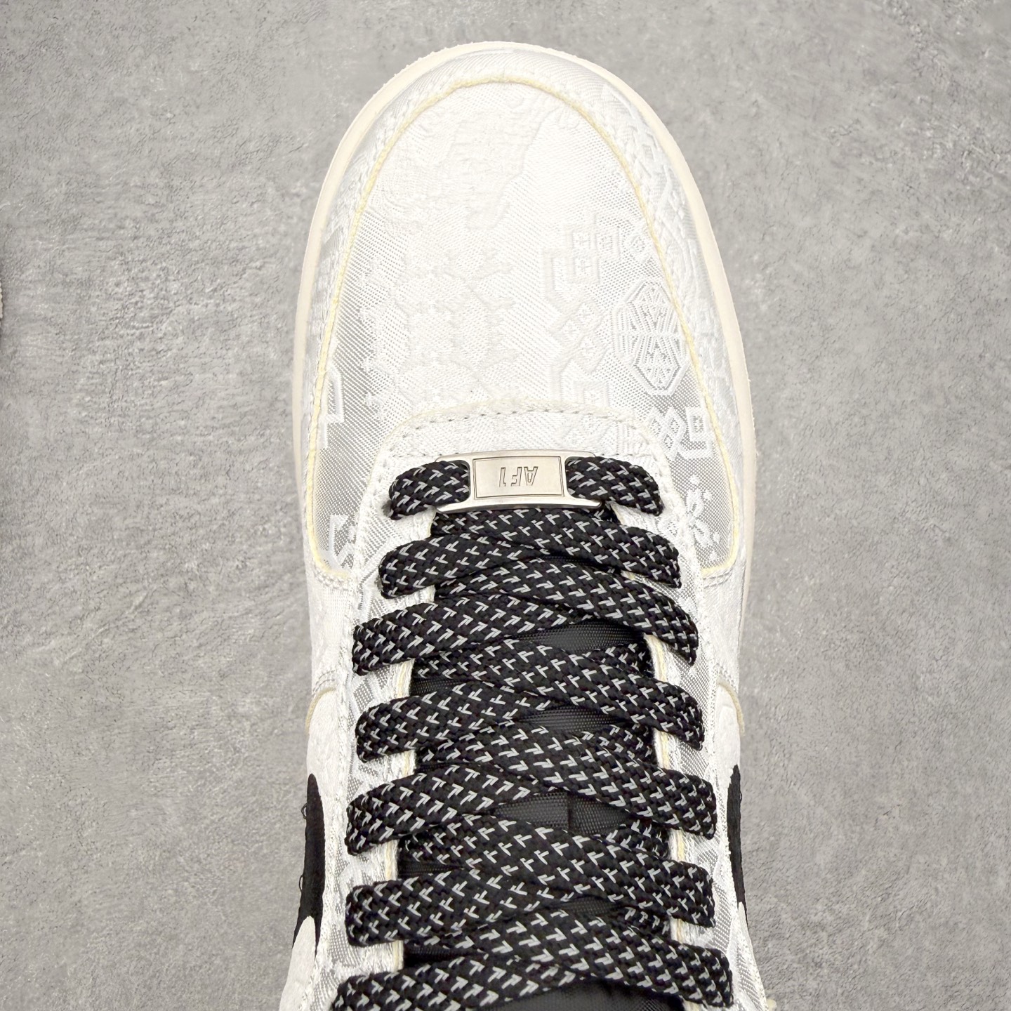 ＃特价福利‼️NK Air Force 1´07 Low 空军一号百搭休闲运动板鞋 DIY得物定制配色 