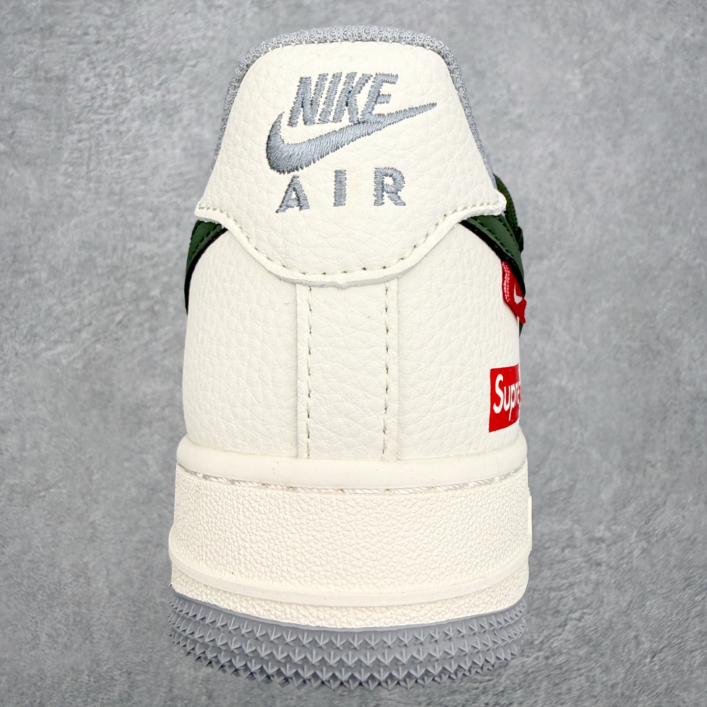 ＃特价福利‼️NK Air Force 1´07 Low 空军一号百搭休闲运动板鞋 DIY得物定制配色 