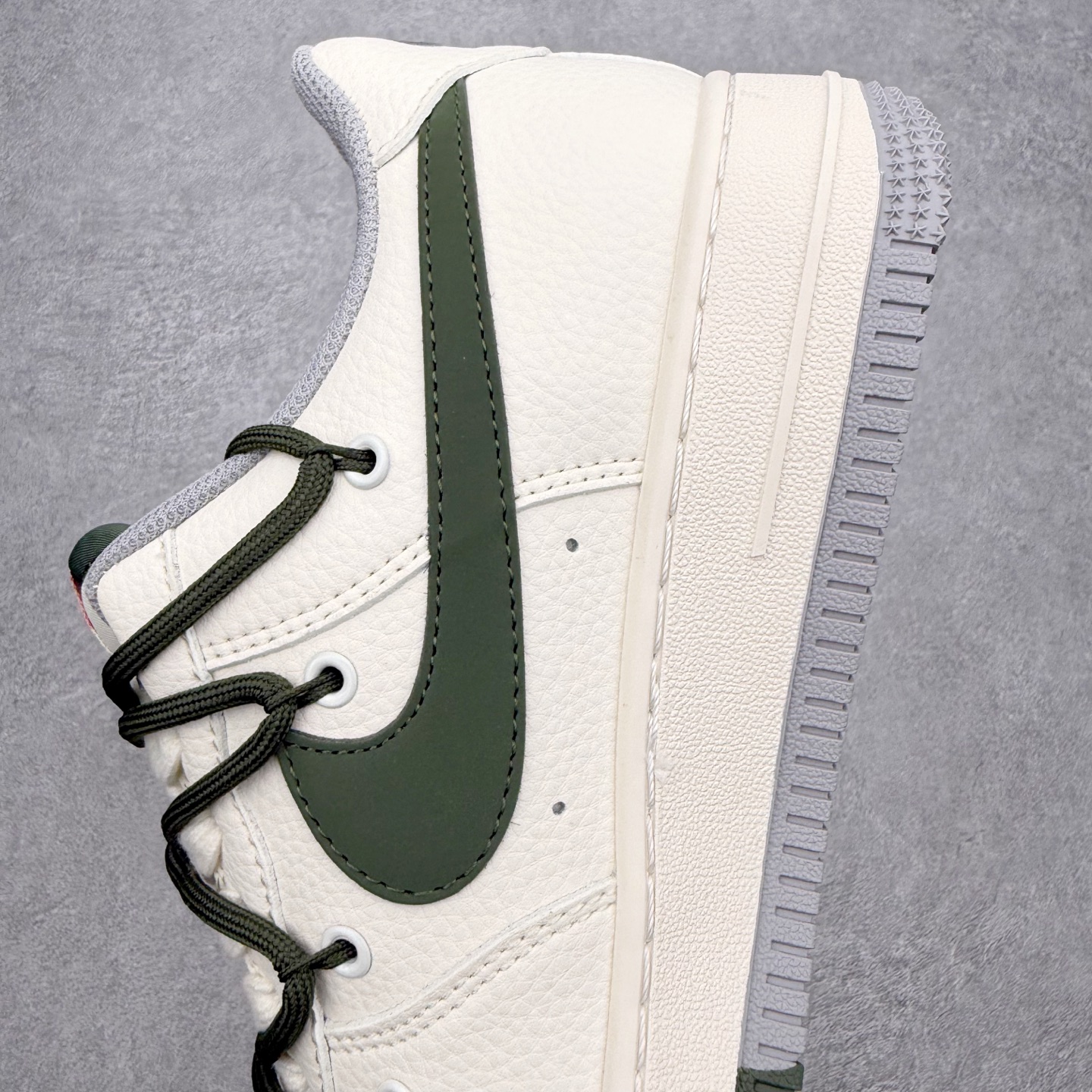 ＃特价福利‼️NK Air Force 1´07 Low 空军一号百搭休闲运动板鞋 DIY得物定制配色 