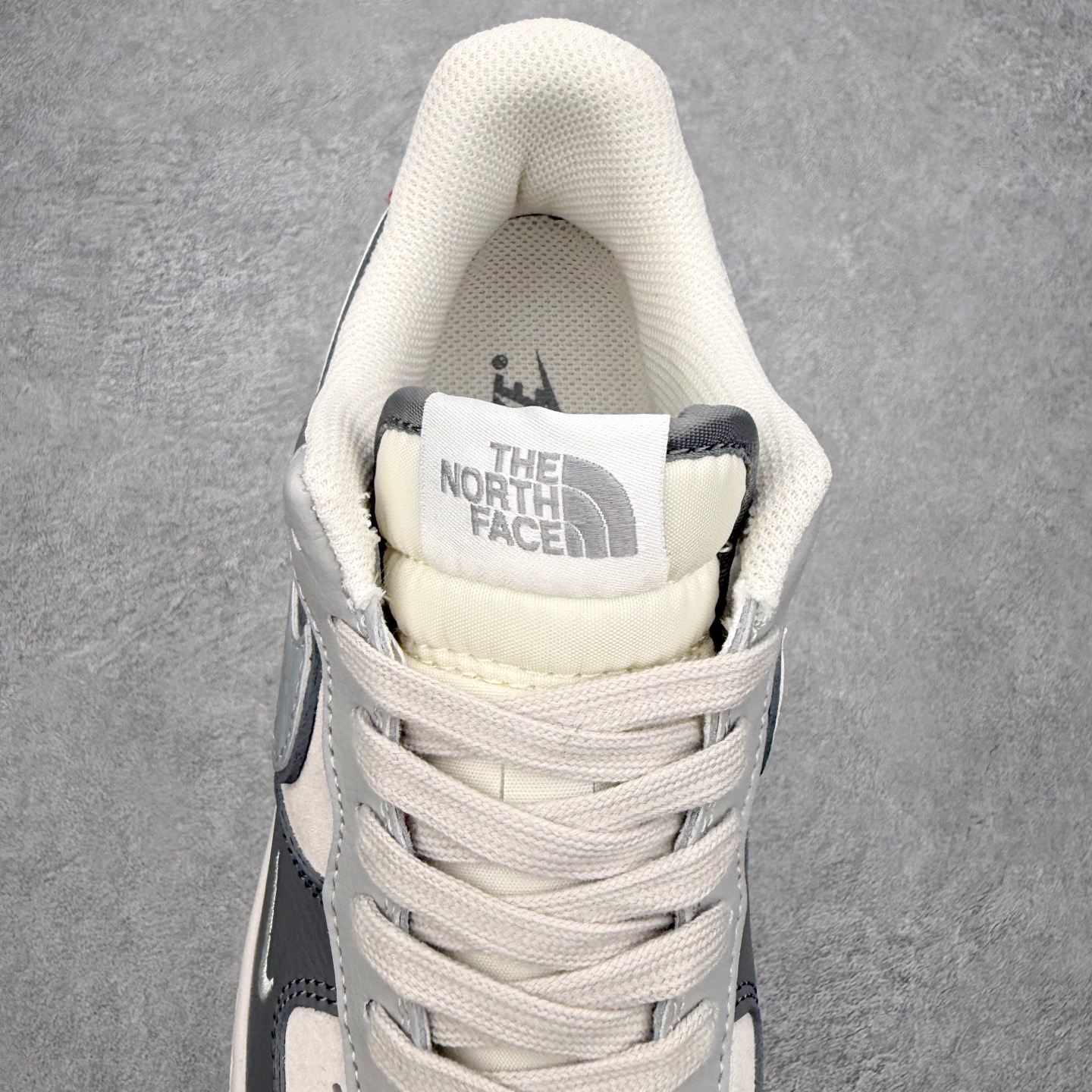 ＃特价福利‼️NK Air Force 1´07 Low 空军一号百搭休闲运动板鞋 DIY得物定制配色 