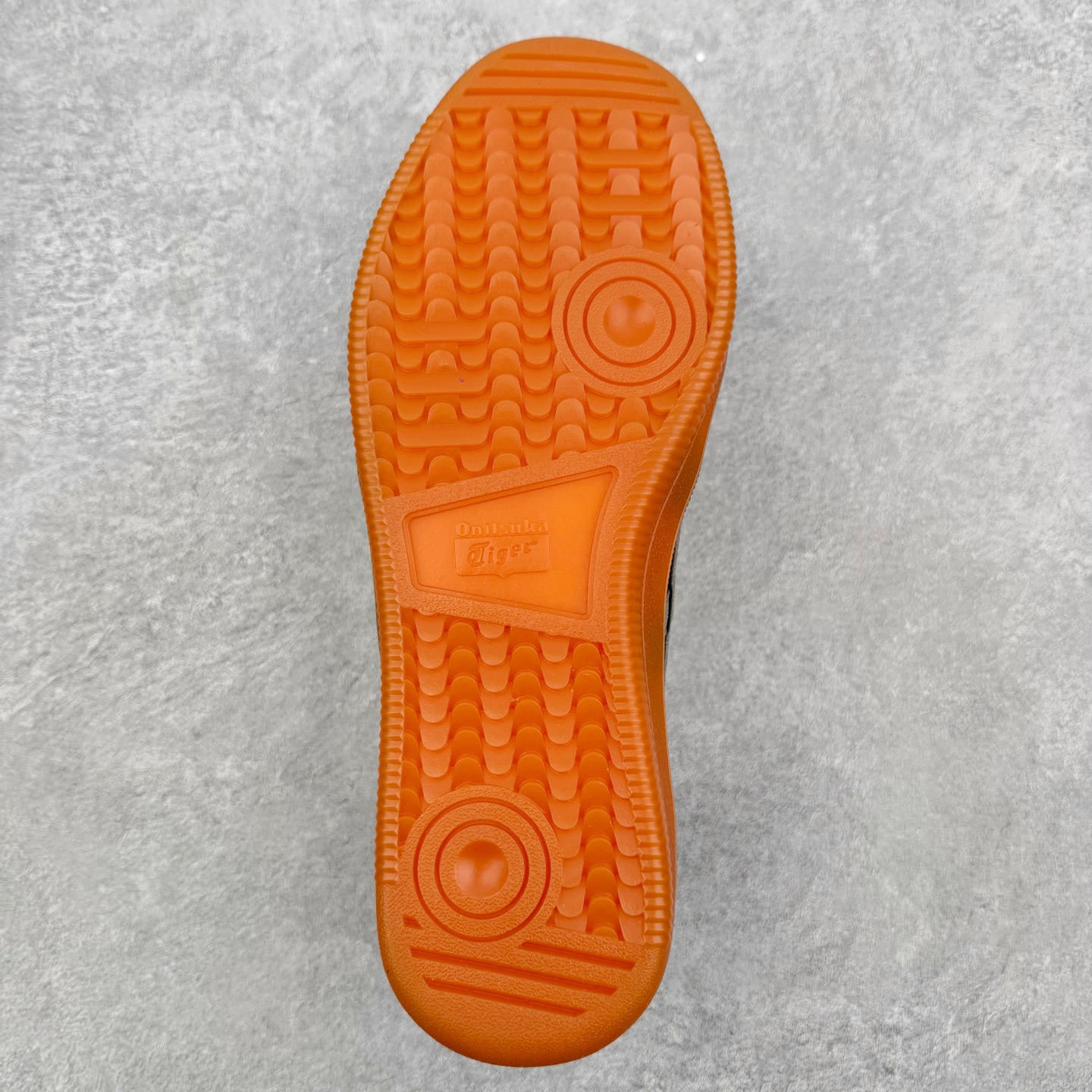 Asics Onitsuka Tige Tokuten 亚瑟士鬼冢虎男女士复古跑鞋街拍潮鞋低帮板鞋经典款
