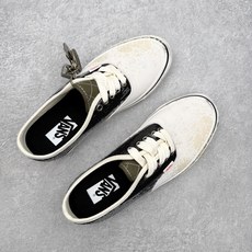Vans Premium LX Authentic 44“Charms” 复古亮片做旧泼墨鞋身麂皮拼接渐 Vans Premium LX Authentic 44“Charms” 复古亮片做旧泼墨鞋身麂皮拼接渐