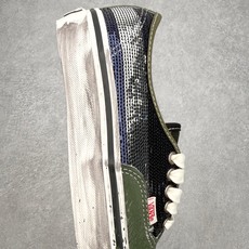 Vans Premium LX Authentic 44“Charms” 复古亮片做旧泼墨鞋身麂皮拼接渐 Vans Premium LX Authentic 44“Charms” 复古亮片做旧泼墨鞋身麂皮拼接渐