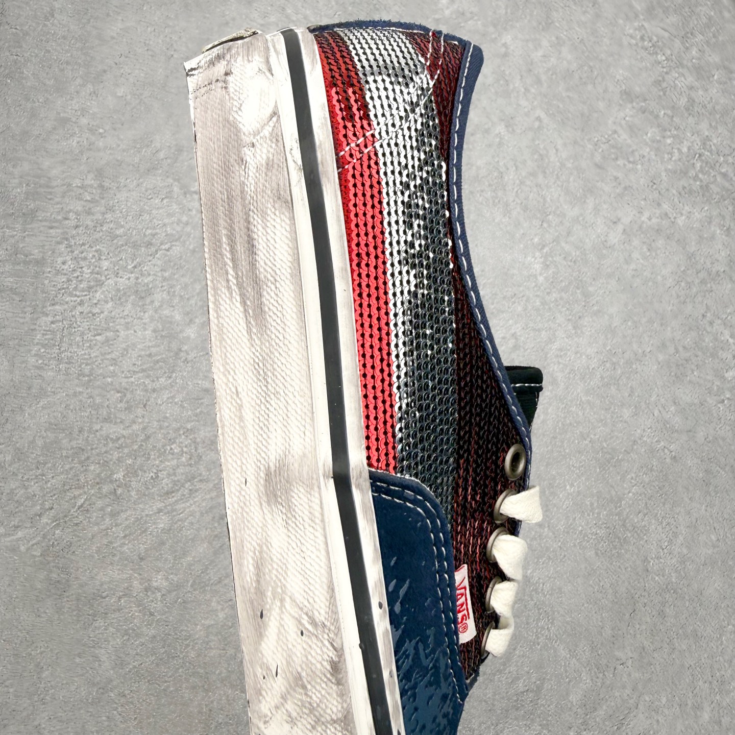 Vans Premium LX Authentic 44“Charms” 复古亮片做旧泼墨鞋身麂皮拼接渐
