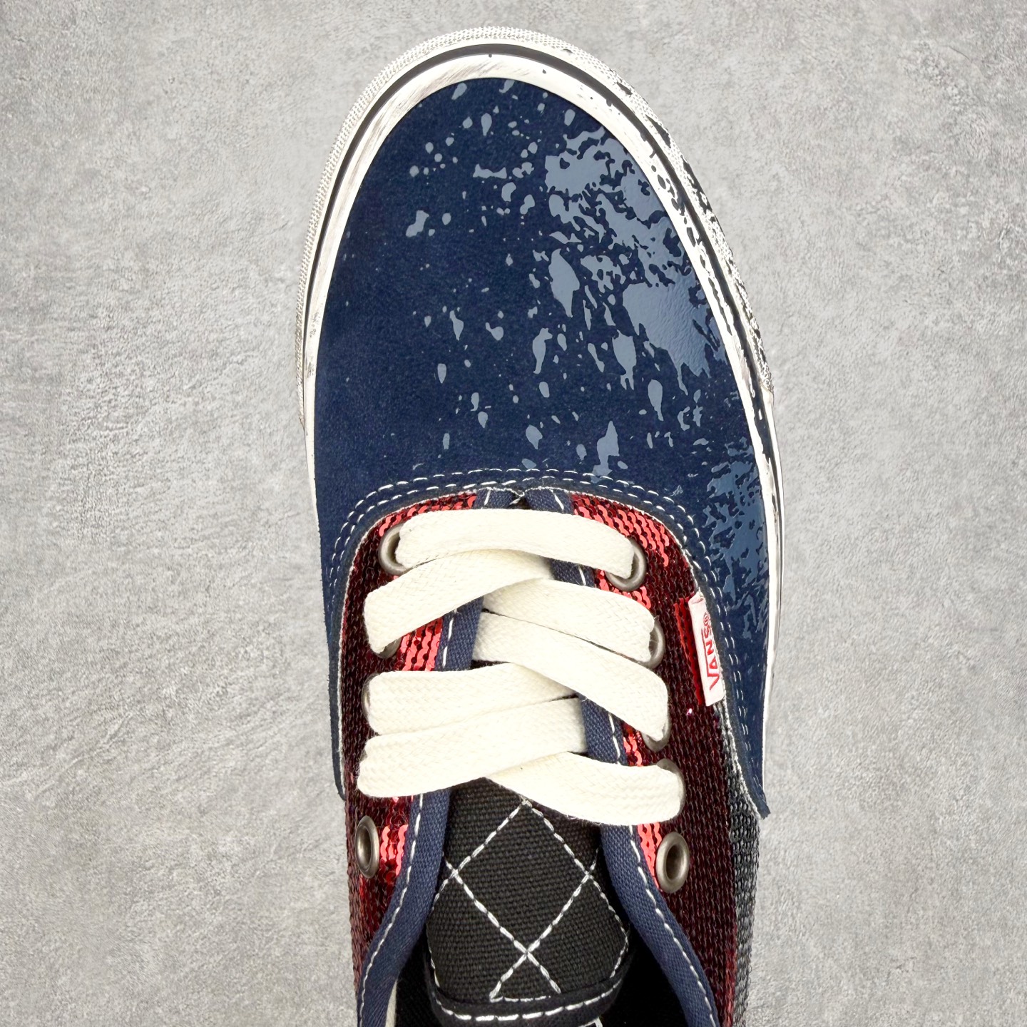 Vans Premium LX Authentic 44“Charms” 复古亮片做旧泼墨鞋身麂皮拼接渐