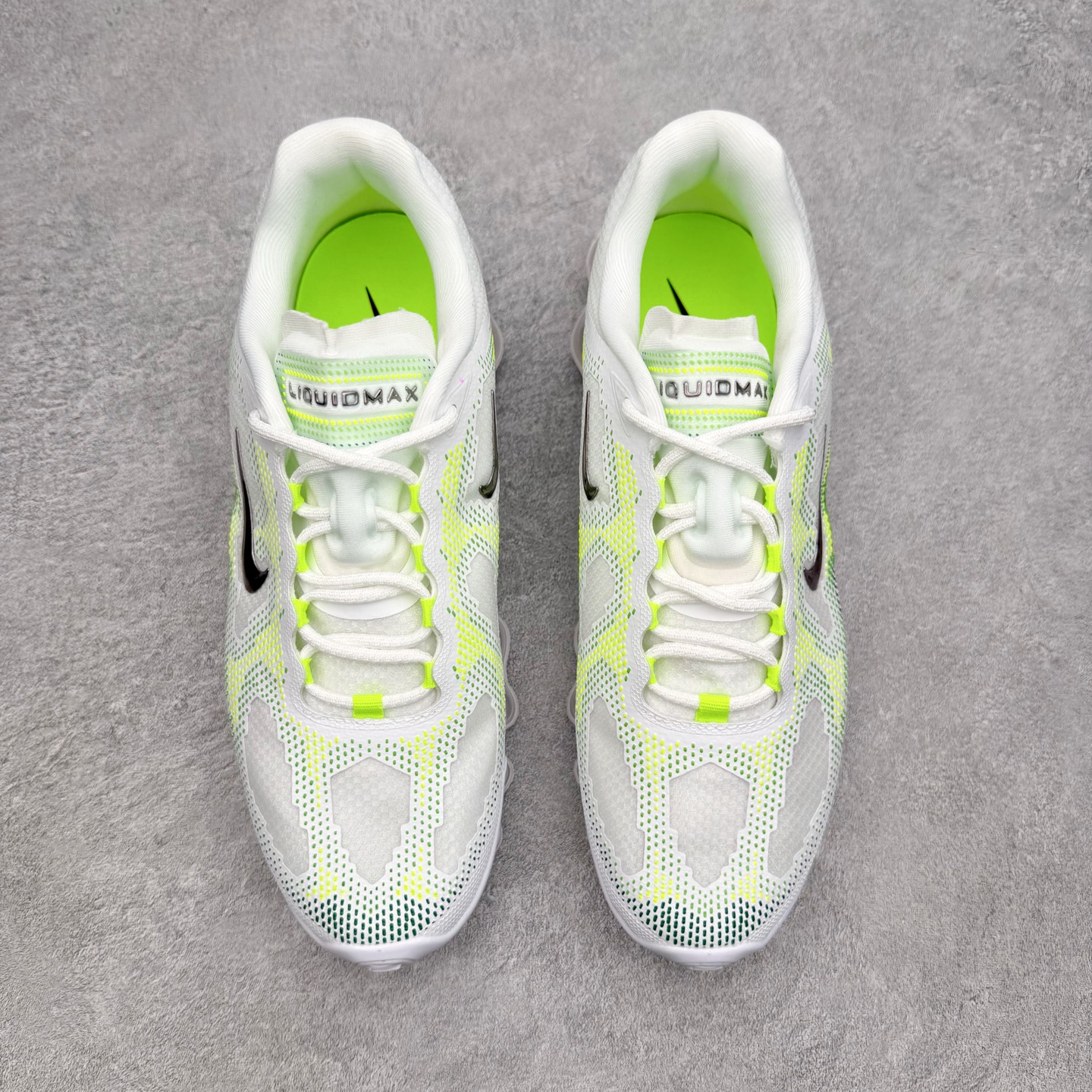 NK AIR LIQUID MAX 2026S 毒箭蛙新款气垫跑步鞋 Liquid Max 传承四十年 