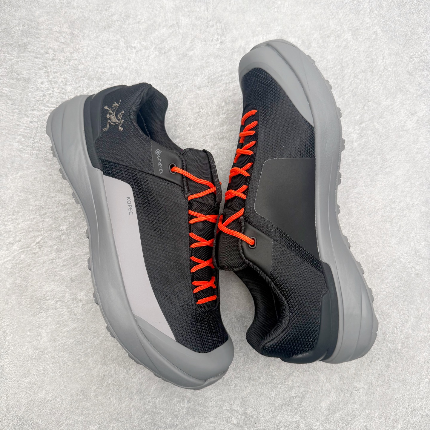 Arcteryx Kopec GTX 始祖鸟户外防水透气低帮徒步登山鞋 Arcteryx中文名始祖鸟，加