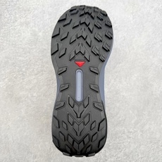 Salomon GENESIS 萨洛蒙全黑专业越野跑鞋一、基础参数• 型号:Salomon GENESI Salomon GENESIS 萨洛蒙全黑专业越野跑鞋一、基础参数• 型号:Salomon GENESI