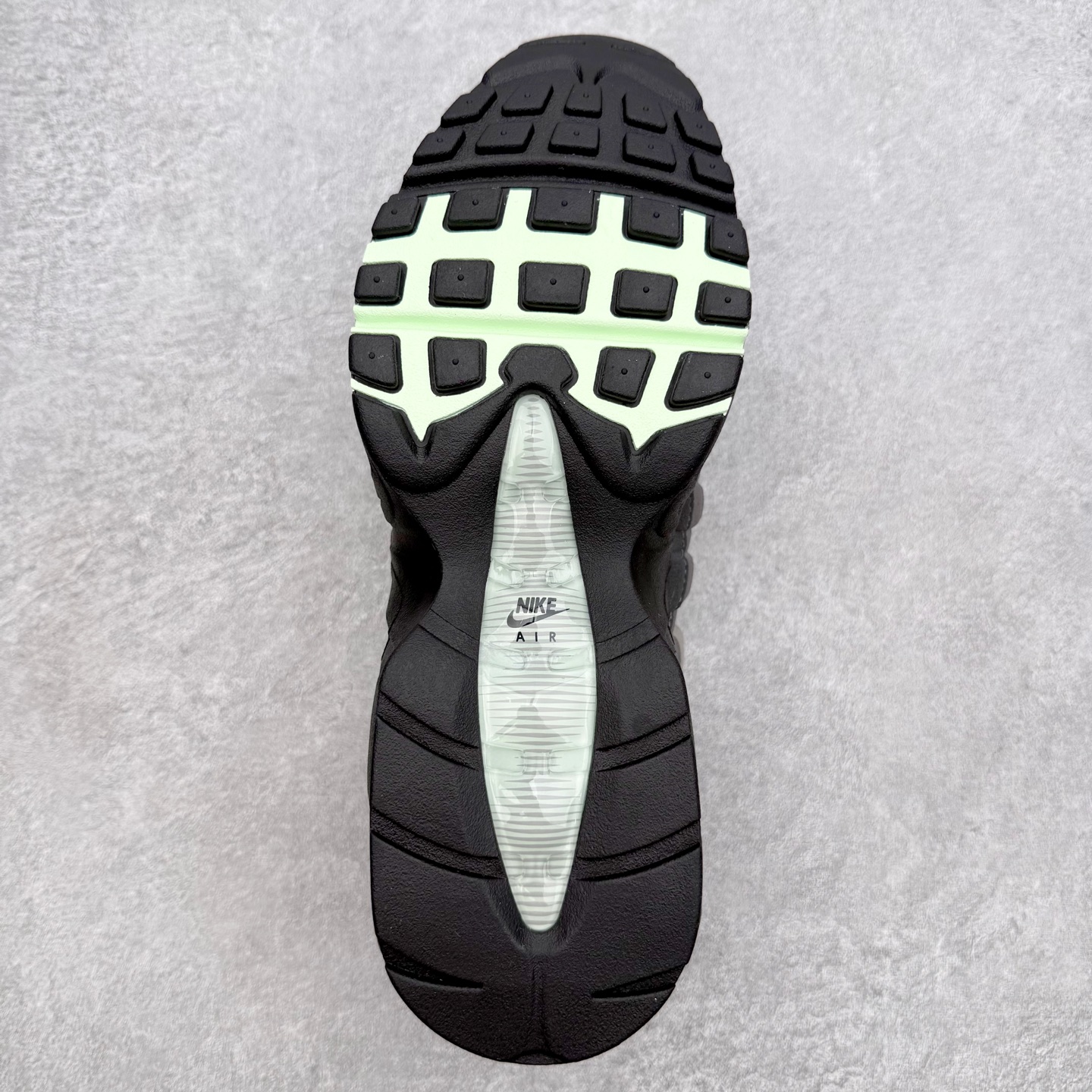 #KZ神版 NK Air Max 95 OG 舒适百搭耐磨低帮气垫休闲跑步鞋 黑灰薄荷绿 HJ5996- #KZ神版 NK Air Max 95 OG 舒适百搭耐磨低帮气垫休闲跑步鞋 黑灰薄荷绿 HJ5996-