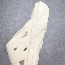 New Balance Fresh Foam RCVRY Slide NB新百伦舒适百搭一字拖鞋 极简风 New Balance Fresh Foam RCVRY Slide NB新百伦舒适百搭一字拖鞋 极简风