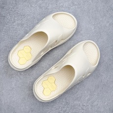 New Balance Fresh Foam RCVRY Slide NB新百伦舒适百搭一字拖鞋 极简风 New Balance Fresh Foam RCVRY Slide NB新百伦舒适百搭一字拖鞋 极简风