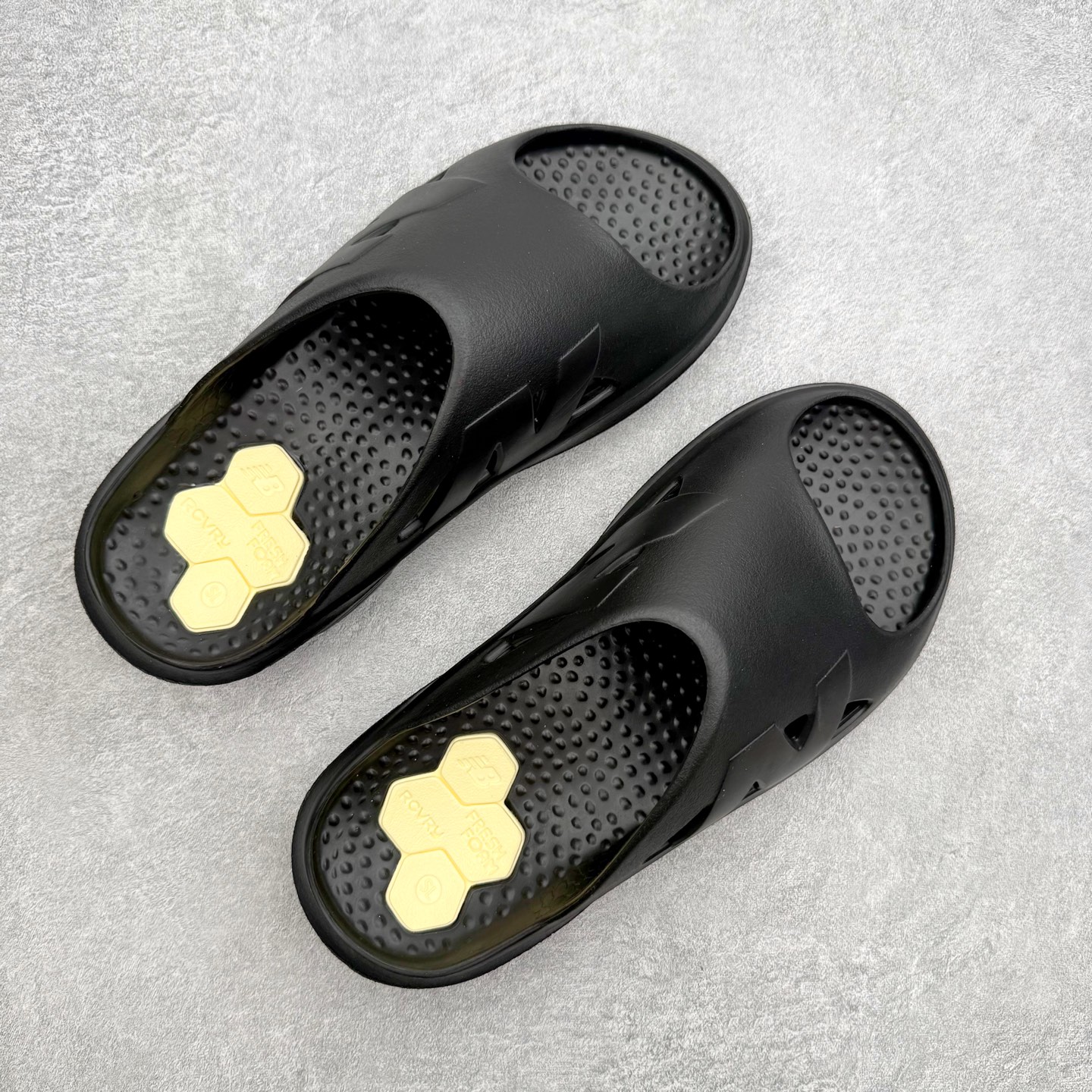 New Balance Fresh Foam RCVRY Slide NB新百伦舒适百搭一字拖鞋 极简风