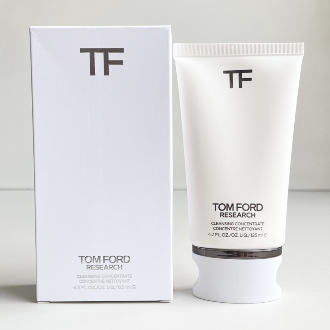 65. Limpiador facial de dos en uno de Tom Ford en porcelana blanca, 125ml 🔜 ¡Alta calidad! Molde privado exclusivo, fi…