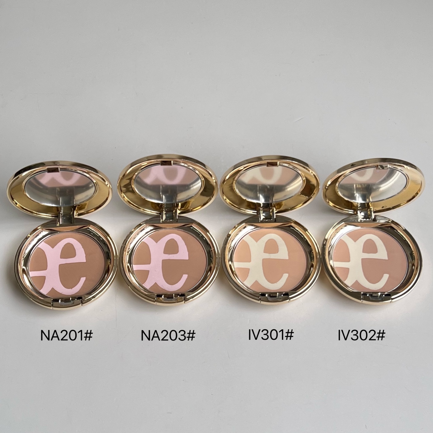 Especial/ ¡Polvo compacto de Albion 25 tipos! Con repuesto. Tonos: NA201#, NA203#, IV301#, IV302#.