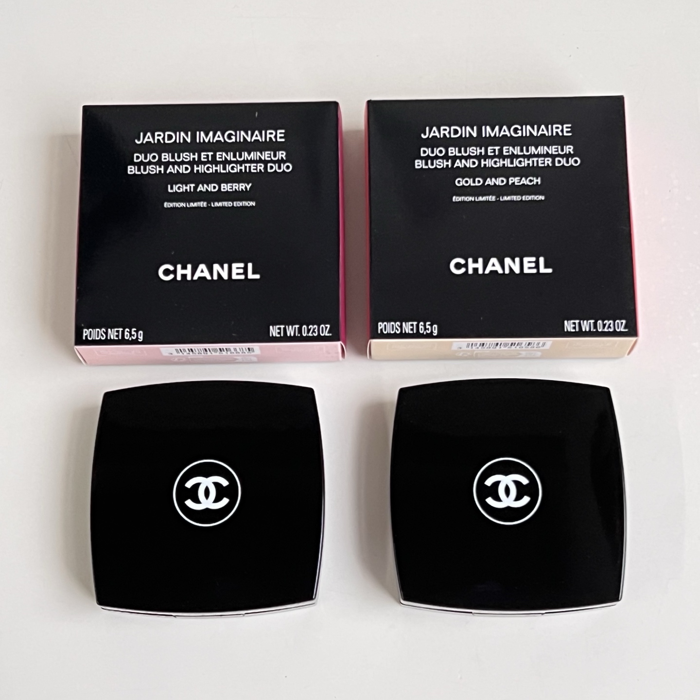 NO:811066,Chanel Highlight Blush Two-tone Contouring Palette 6.5g!  Color numbers: Light and berry #light berry pink, Gold and peach #warm golden peach., makeup, chanel19860909香奈儿高光腮红双色修容盘6.5g！色号Light and berry#浅莓粉色,Gold and peach#暖金桃色.,彩妆,chanel,accessory