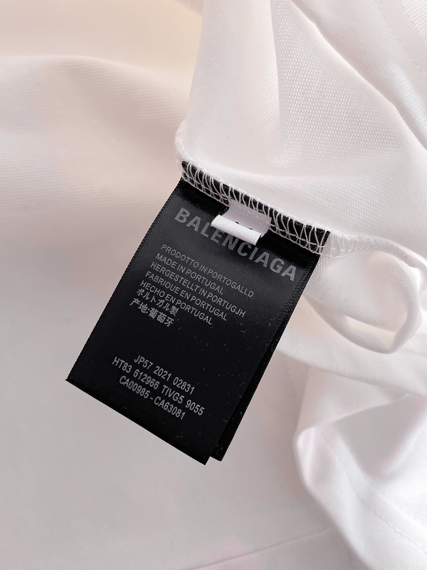 巴黎世*BALENCIAGA 25SS春夏新款首发专柜最新款短袖圆领T恤 手绘高端订制 设计前卫时尚!