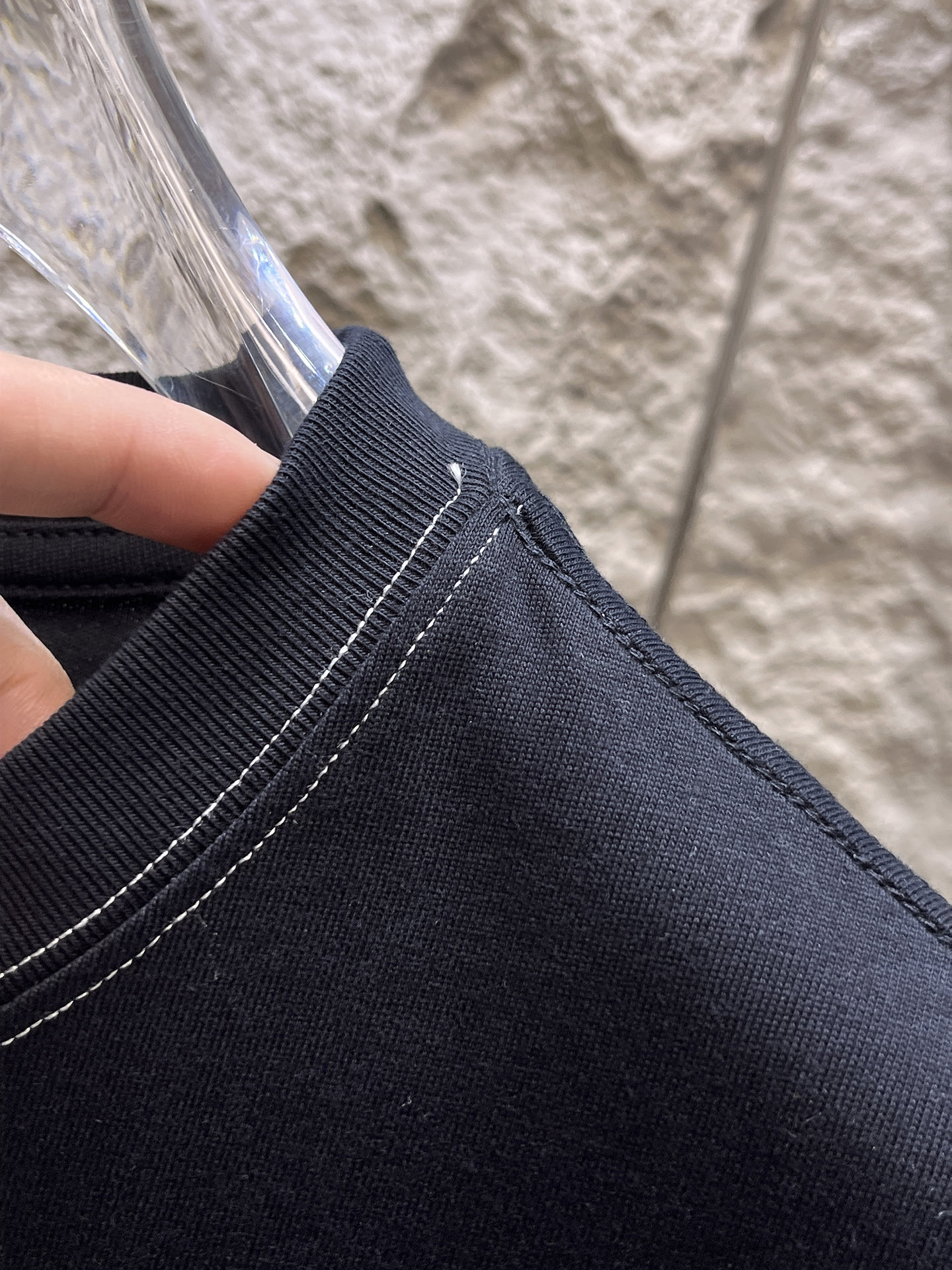 杜嘉班纳D&G26春夏新品专柜首发最新款短袖圆领T恤 高端订制 设计前卫时尚！品牌logo重工艺设计，高