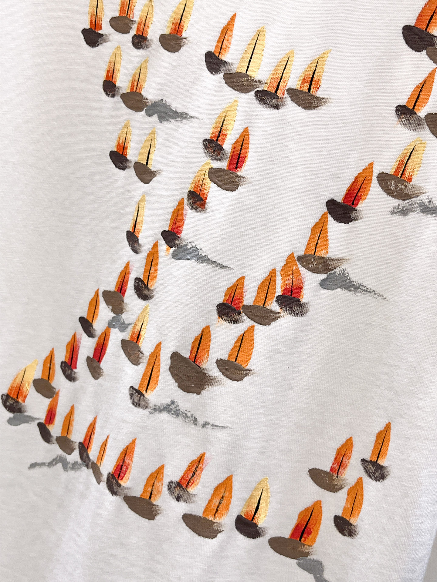 路易威登LV26春夏新品专柜首发最新款短袖圆领T恤 高端订制 设计前卫时尚！品牌logo手绘重工艺设计，