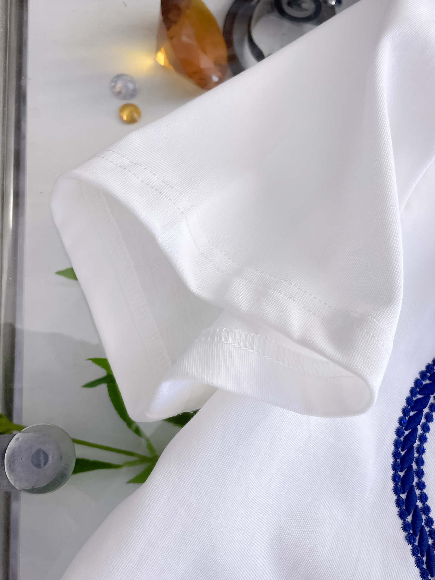 巴宝莉Burberry26春夏新品专柜首发最新款短袖圆领T恤 高端订制 设计前卫时尚！品牌logo重工艺