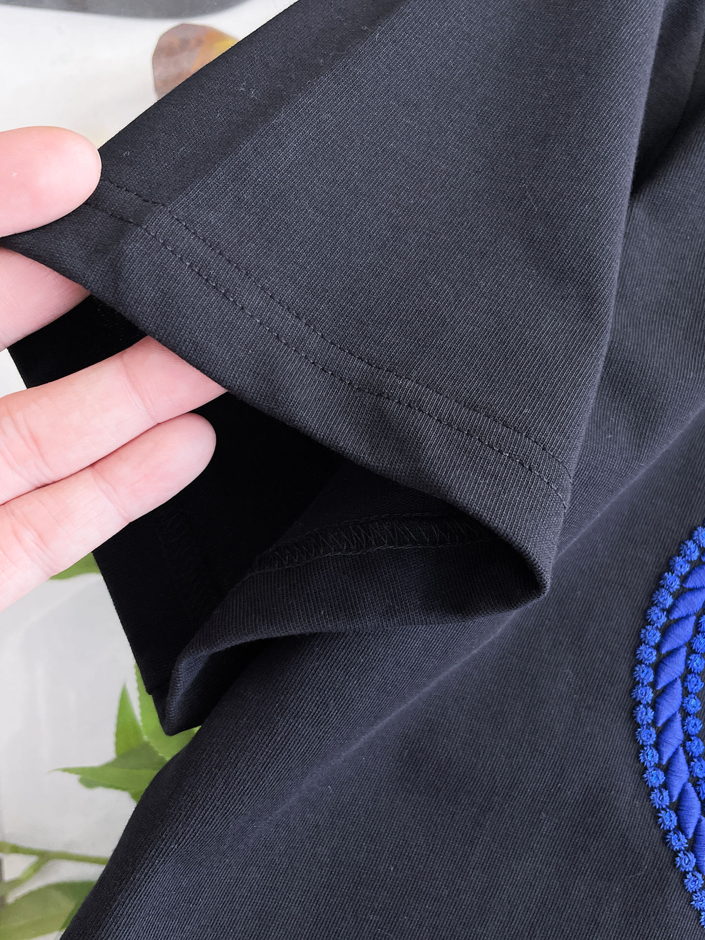 巴宝莉Burberry26春夏新品专柜首发最新款短袖圆领T恤 高端订制 设计前卫时尚！品牌logo重工艺