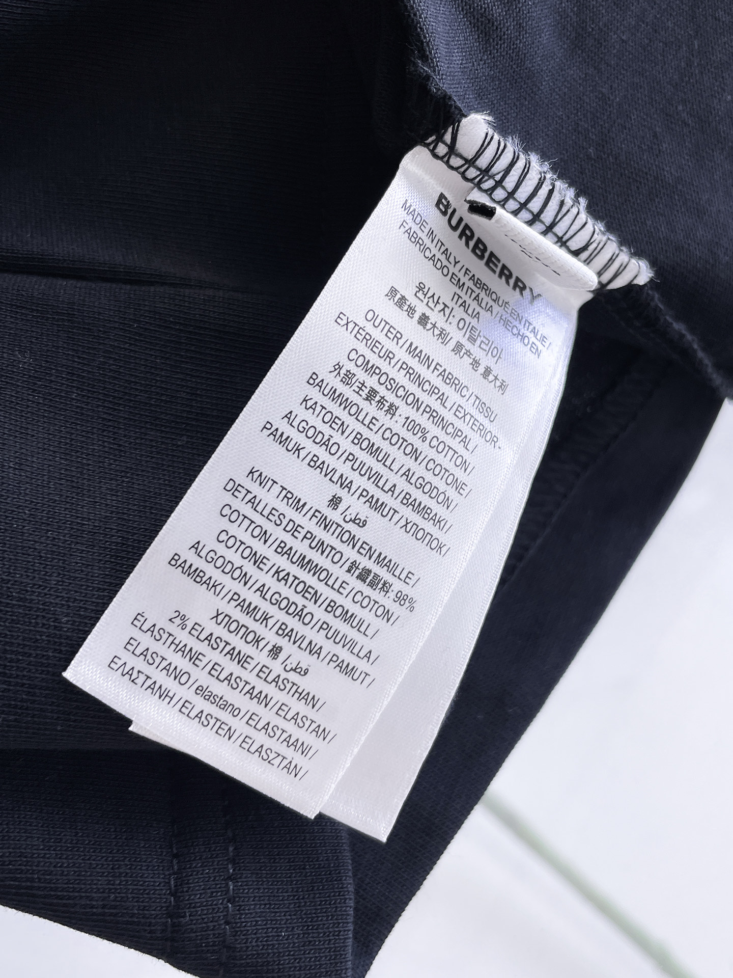 巴宝莉Burberry26春夏新品专柜首发最新款短袖圆领T恤 高端订制 设计前卫时尚！品牌logo重工艺