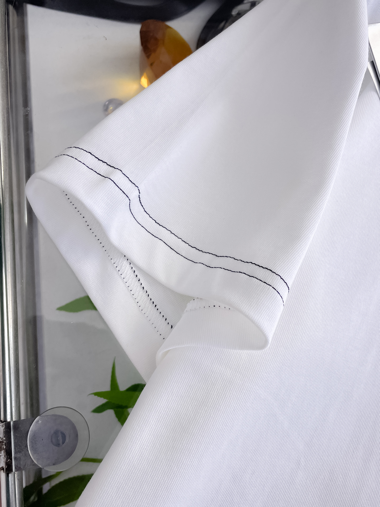 迪奥Dior26春夏新品专柜首发最新款短袖圆领T恤 高端订制 设计前卫时尚！品牌logo重工艺设计，高端