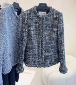 Ovalentino2024 Nuovo colore grigio color grigio spesso fiore di fiori, fiore fisso di lana grigia che miscela capelli, consistenza abbastanza inclusiva, lettere di fodera con fiori, piccolo manuale di vento di incenso artigianato di tessitura, superbi dettagli evidenziano la consistenza di alto livello, vestibilità di versione, avanzata, avanzata, avanzata atmosfera! 1 Ovalentino2024 Nuovo colore grigio color grigio spesso fiore di fiori, fiore fisso di lana grigia che miscela capelli, consistenza abbastanza inclusiva, lettere di fodera con fiori, piccolo manuale di vento di incenso artigianato di tessitura, superbi dettagli evidenziano la consistenza di alto livello, vestibilità di versione, avanzata, avanzata, avanzata atmosfera!