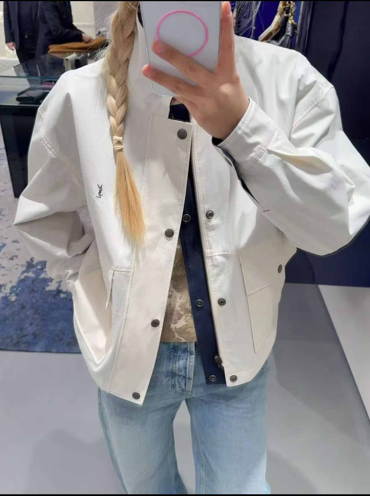 NO:878522,Creamy white upper body reference,,19860909奶白色上身参考,,,Women's clothing