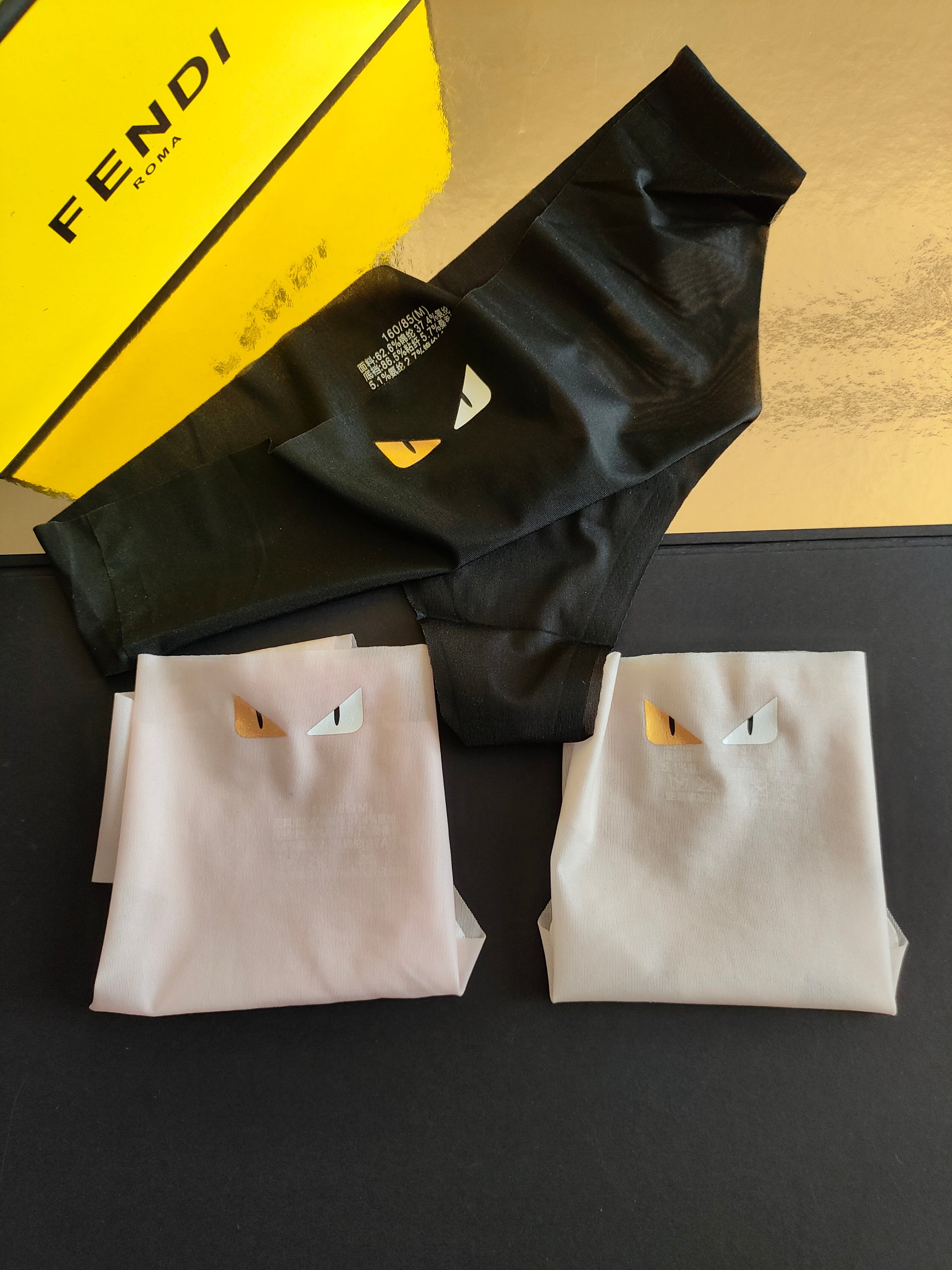 FENDI 芬迪M 建议80-100斤L 建议100-120斤XL建议120-140斤冰丝超薄
