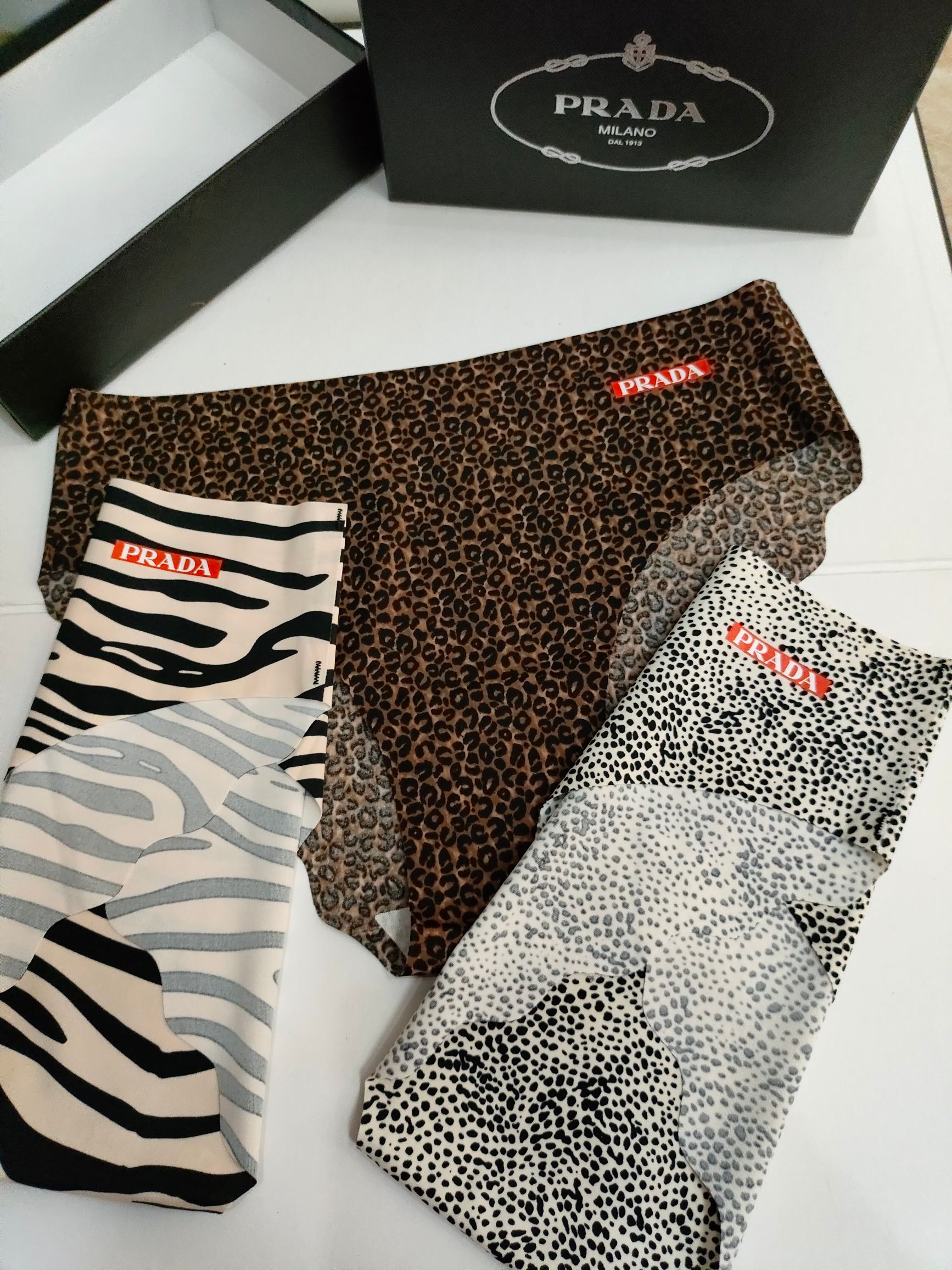 PRADA 普拉达S 120-140斤M 140-160斤L 160-180斤XL 180-200斤冰丝