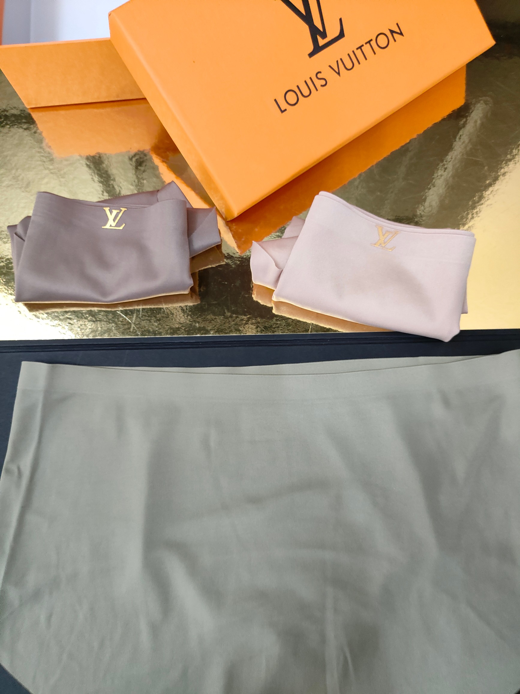 .LOUIS VUITTON. LVM 80-100斤L 100-120斤XL 120-140斤冰丝蚕丝