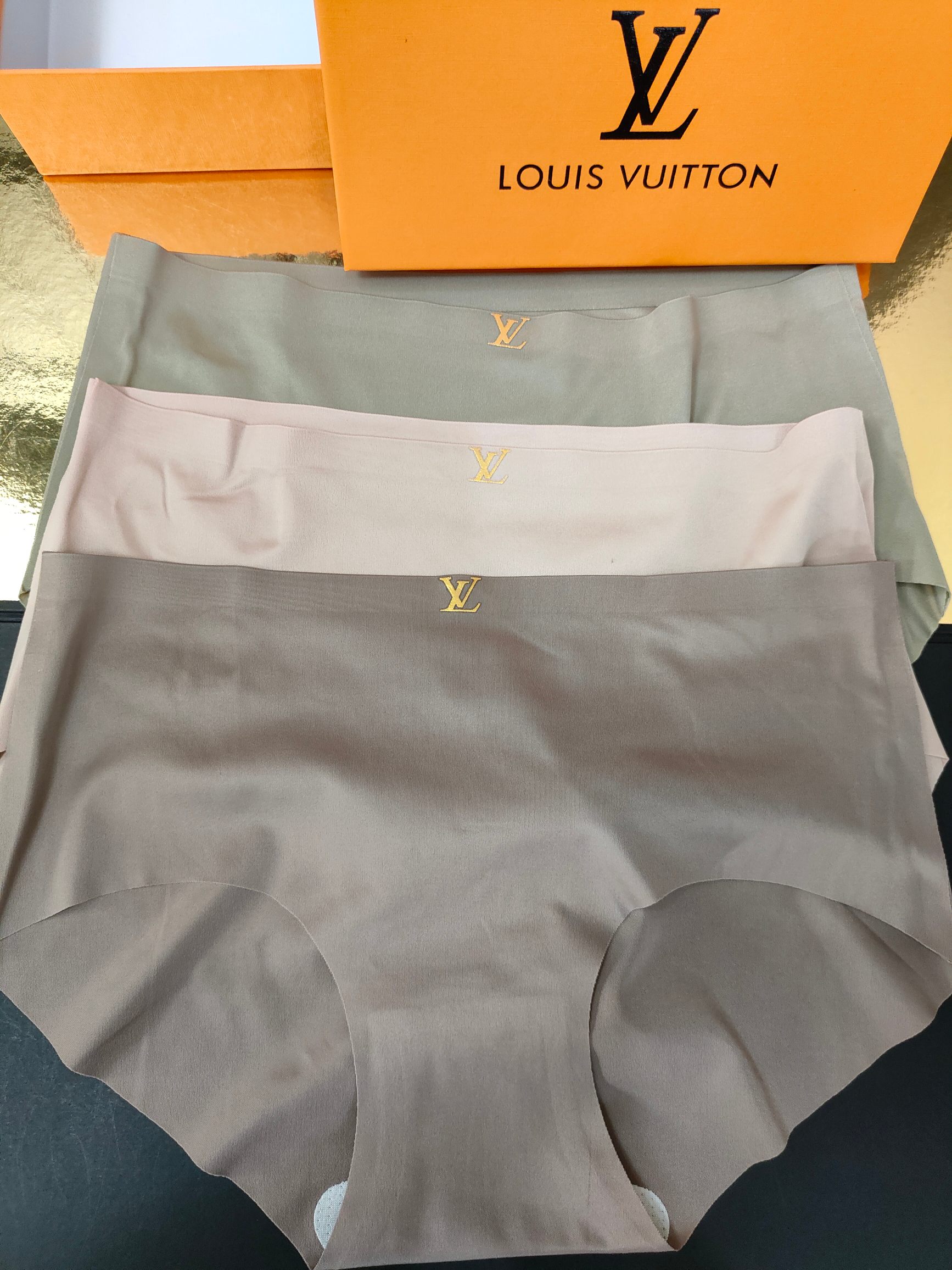 .LOUIS VUITTON. LVM 80-100斤L 100-120斤XL 120-140斤冰丝蚕丝